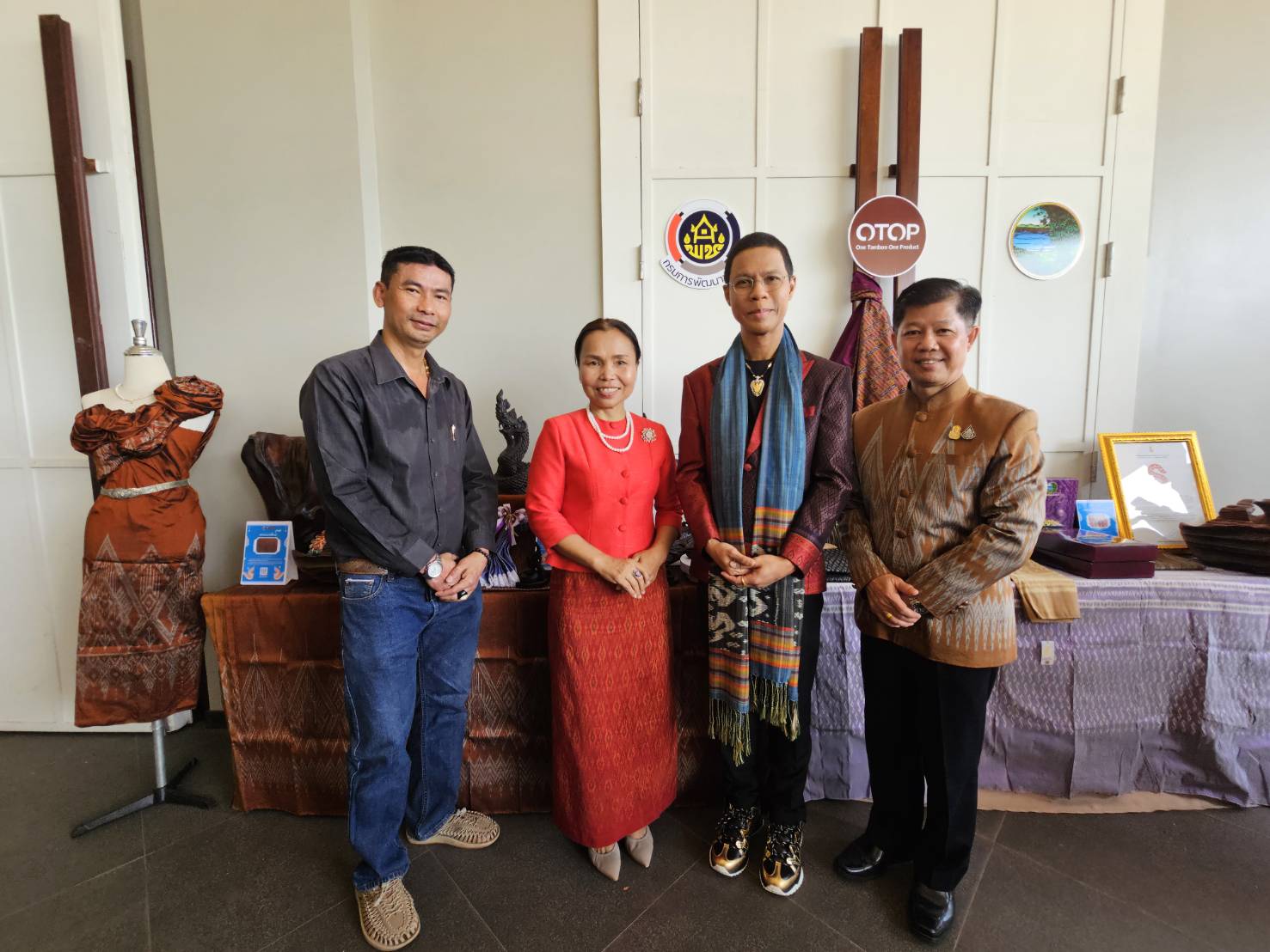 พช.หนองคาย ร่วมพิธีเปิดงานเฉลิมฉลอง 30 ปี สะพานมิตรภาพไทย – ลาว แห่งที่ 1 (หนองคาย – เวียงจันทน์)