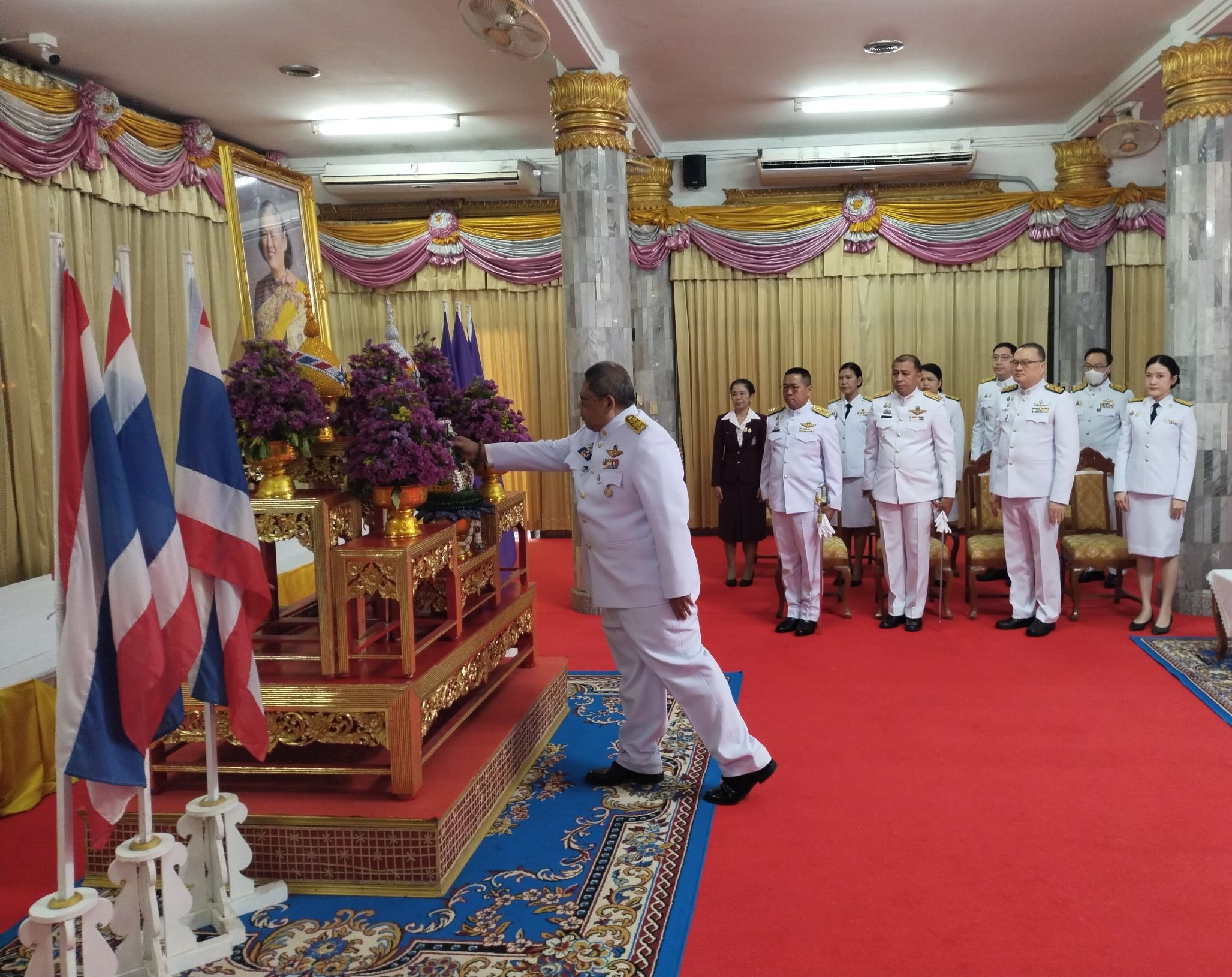 พช.หนองคาย ร่วมพิธีทำบุญตักบาตรถวายพระราชกุศล เนื่องในโอกาสวันคล้ายวันพระราชสมภพ สมเด็จพระกนิษฐาธิราชเจ้า กรมสมเด็จพระเทพรัตนราชสุดาฯ สยามบรมราชกุมารี