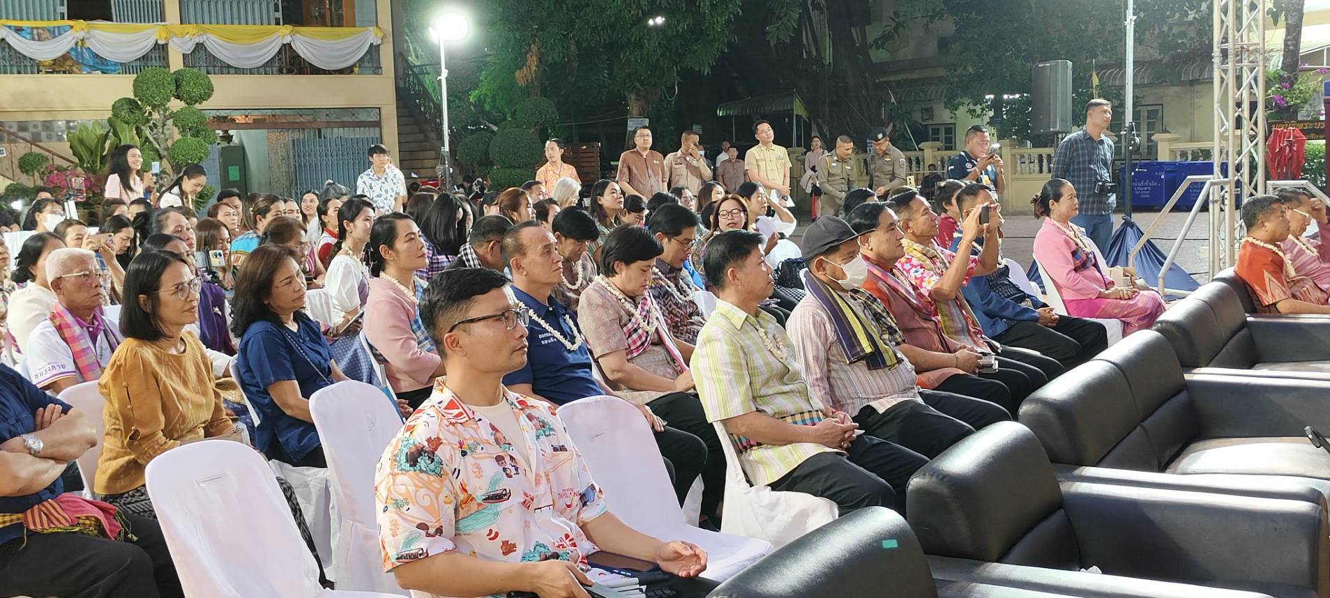 พช.หนองคาย ร่วมงานแถลงข่าวเทศกาลมหาสงกรานต์ อีสานหนองคาย “สงกรานต์ผ้าขาวม้า สมมาหลวงพ่อพระใส” ปี 2567