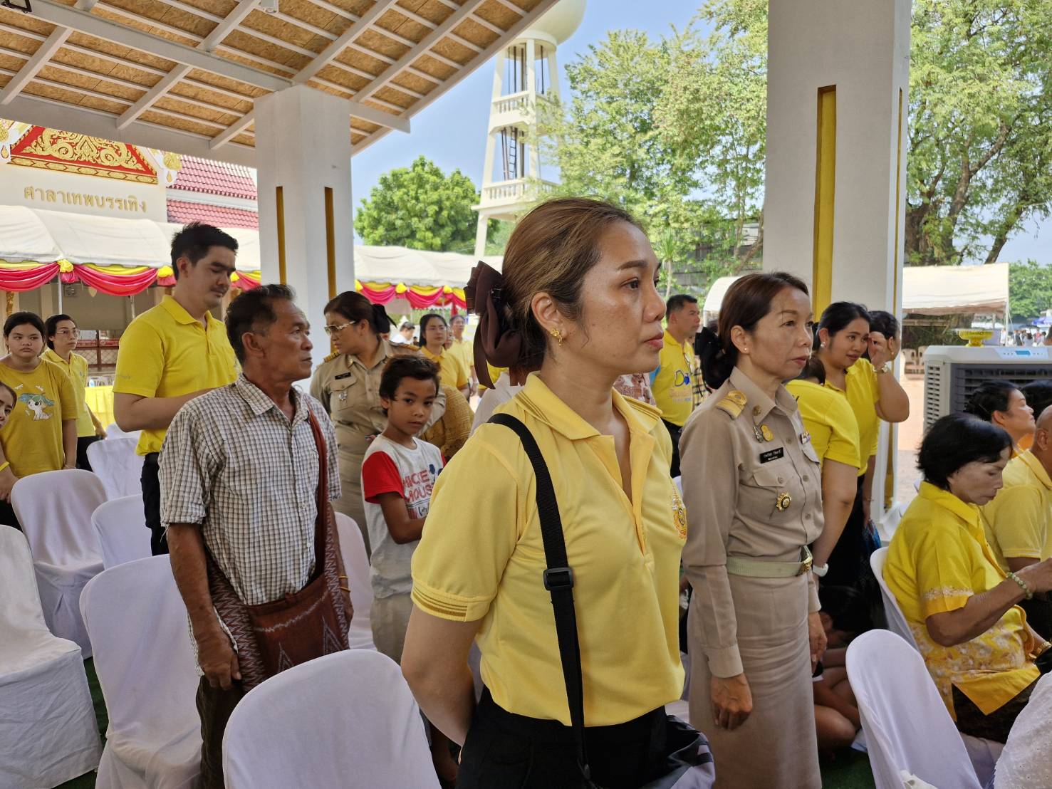 พช.หนองคาย ร่วมพิธีปลงผม โครงการบรรพชาสามเณรภาคฤดูร้อน เฉลิมพระเกียรติพระบาทสมเด็จพระเจ้าอยู่หัว เนื่องในโอกาสมหามงคลเฉลิมพระชนมพรรษา 6 รอบ 28 กรกฎาคม 2567