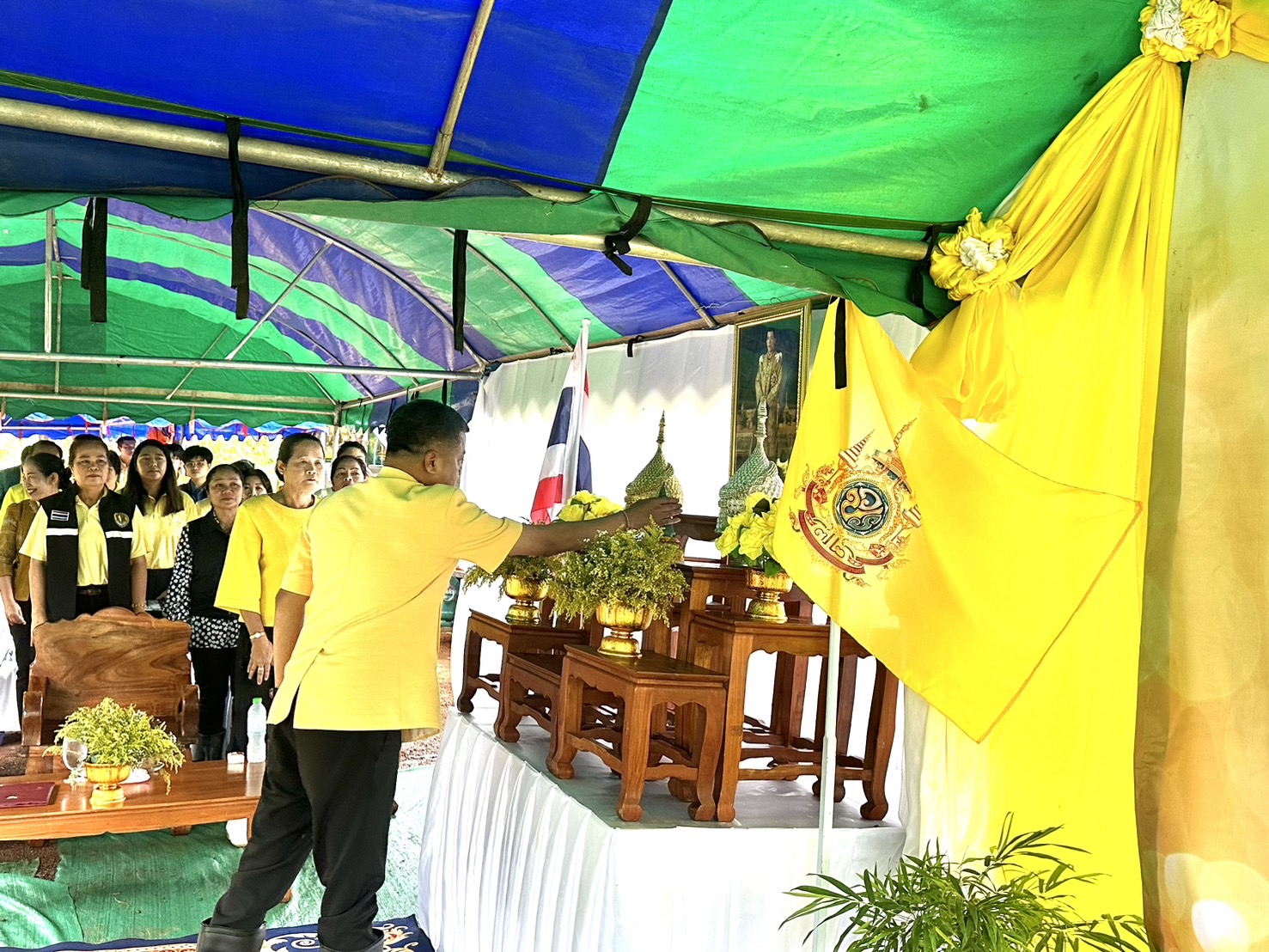 พช.หนองคาย น้อมนำหลักปรัชญาของเศรษฐกิจพอเพียงผ่านการดำเนินโครงการเฉลิมพระเกียรติพระบาทสมเด็จพระเจ้าอยู่หัว เนื่องในโอกาสมหามงคลเฉลิมพระชนมพรรษา 6 รอบ 28 กรกฎาคม 2567 ณ ศูนย์เรียนรู้ “โคก หนอง นา โมเดล” อำเภอโพนพิสัย