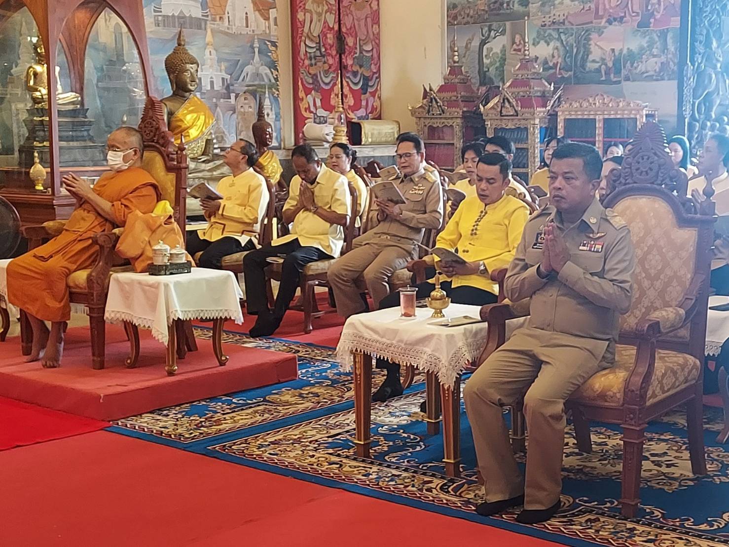 พช.หนองคาย ร่วมพิธีเจริญพระพุทธมนต์และเจริญจิตตภาวนาถวายพระพรชัยมงคลแด่พระบาทสมเด็จพระเจ้าอยู่หัว เนื่องในโอกาสมหามงคลเฉลิพระชนมพรรษา 6 รอบ 28 กรกฎาคม 2567