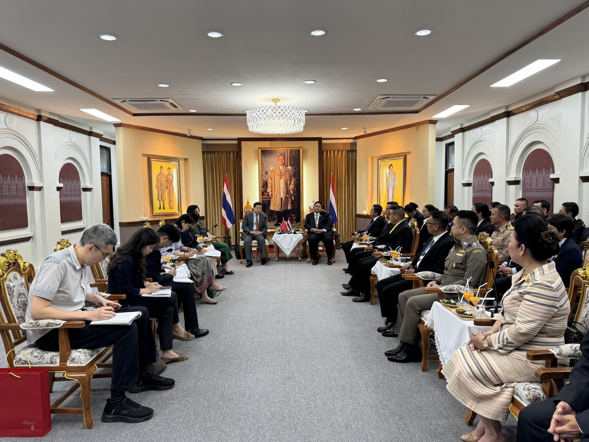 พช.หนองคาย ร่วมต้อนรับเอกอัครราชทูตสาธารณรัฐประชาชนจีน ประจำราชอาณาจักรไทย