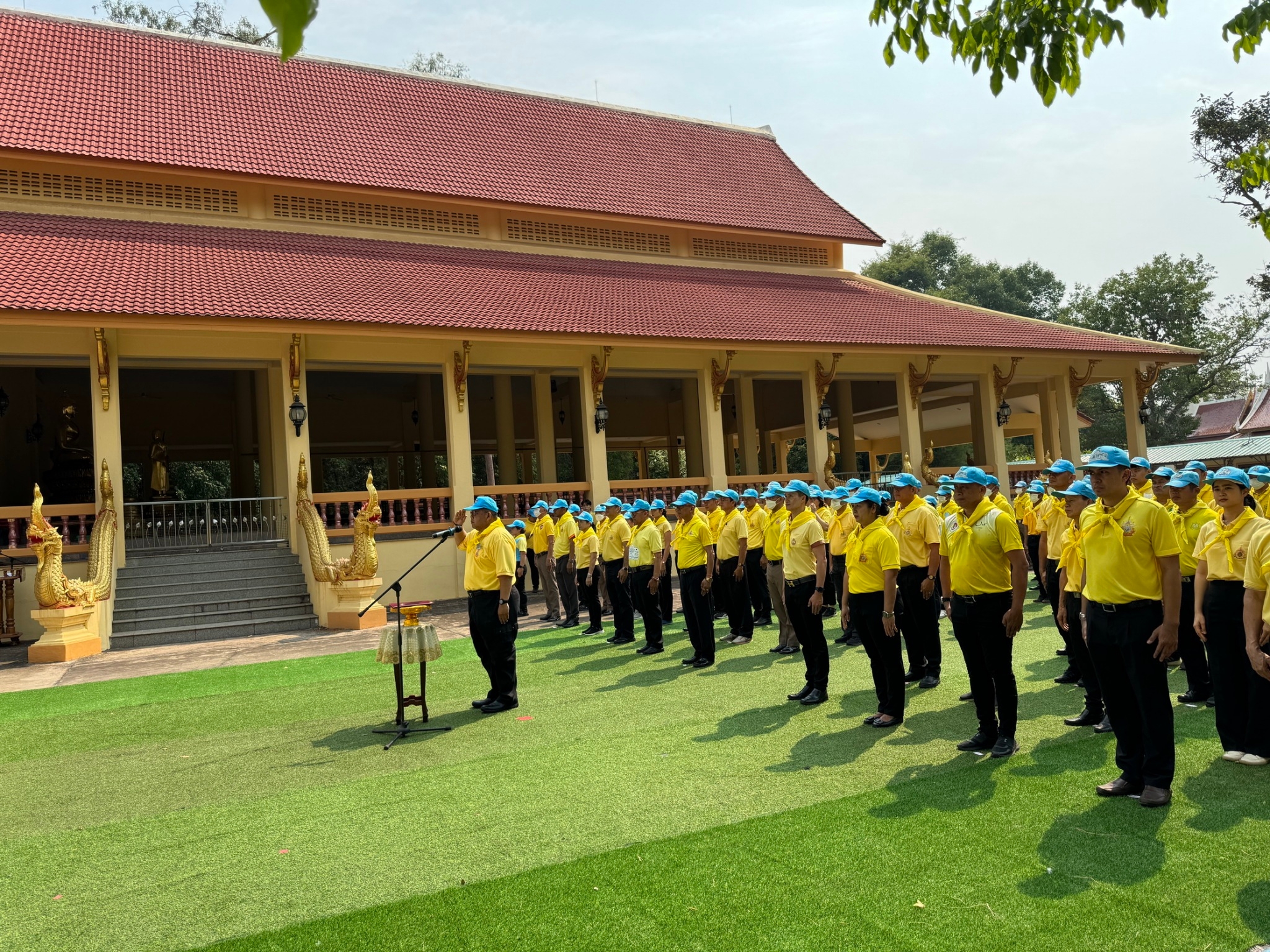 พช.หนองคาย ร่วมกิจกรรมจิตอาสาพัฒนาสิ่งแวดล้อมและบำเพ็ญสาธารณประโยชน์ เนื่องในวันฉัตรมงคล ประจำปี 2567