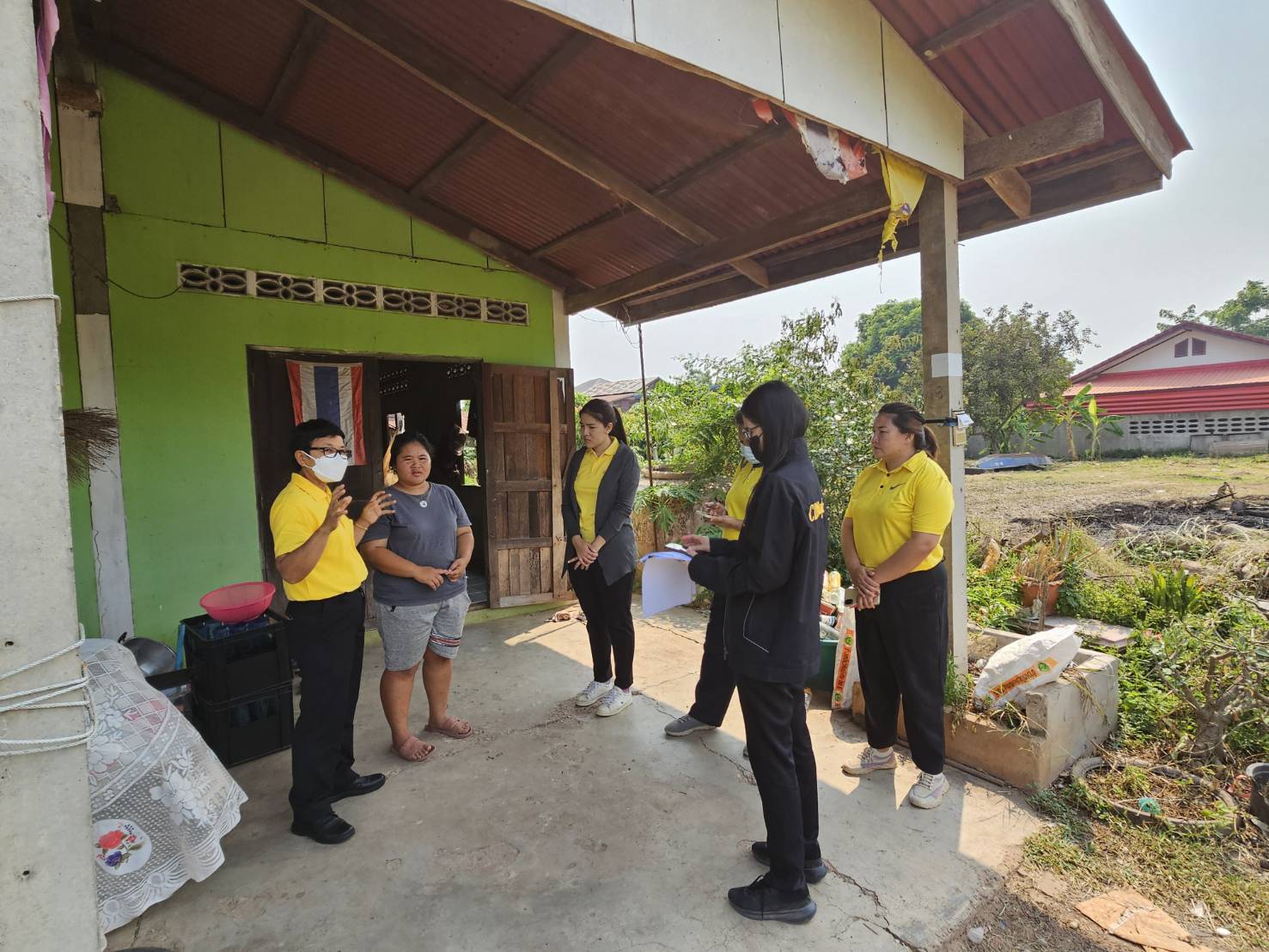 พช.หนองคาย ลงพื้นที่จัดเก็บข้อมูลครัวเรือนที่ขอรับการสนับสนุนวัสดุอุปกรณ์ ภายใต้บันทึกข้อตกลงความร่วมมือในการแก้ไขปัญหาความยากจนเชิงบูรณาการ ระหว่าง กรมการพัฒนาชุมชน กระทรวงมหาดไทย กับ มูลนิธิป่อเต็กตึ๊ง