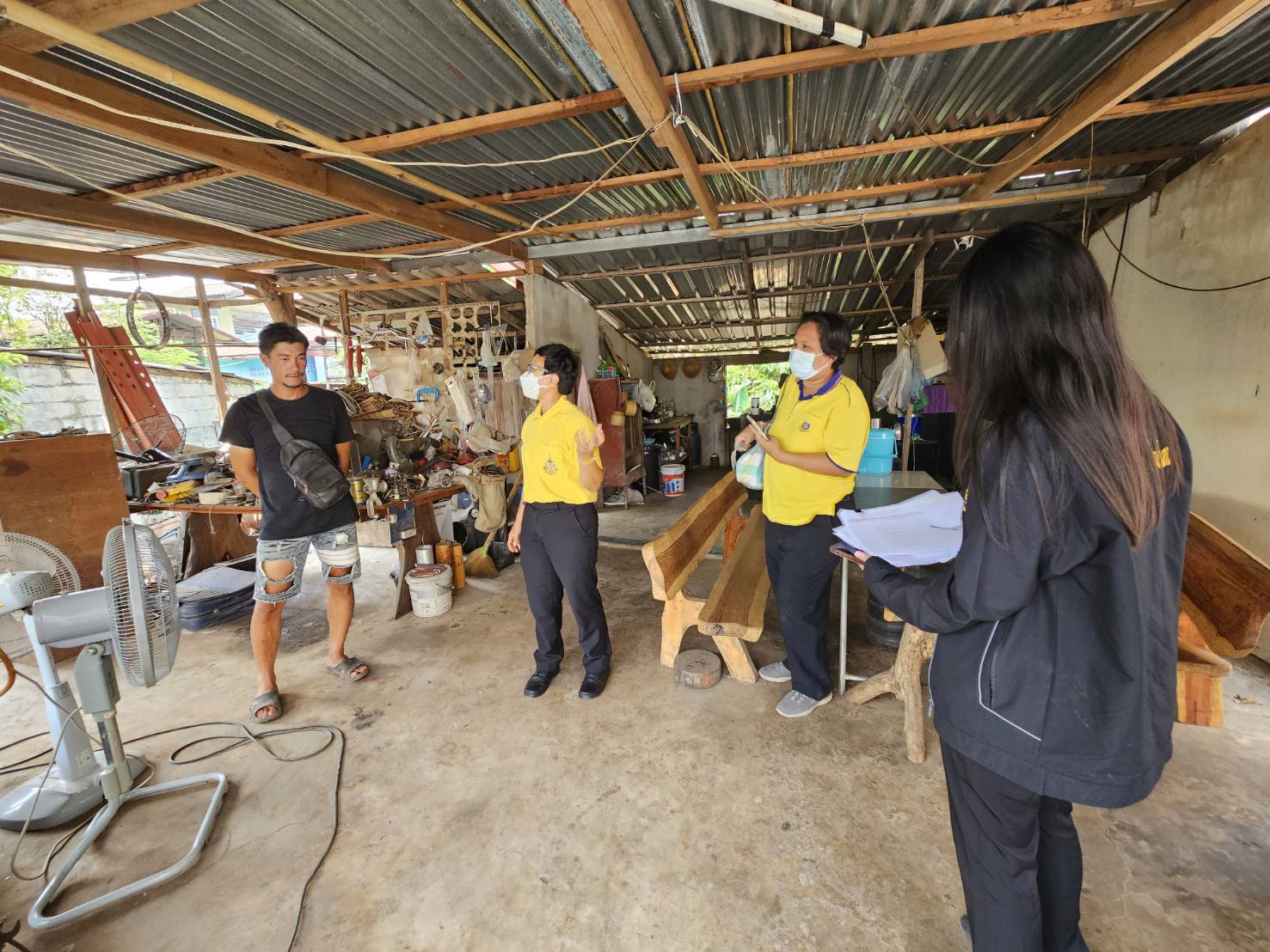 พช.หนองคาย ลงพื้นที่จัดเก็บข้อมูลครัวเรือนที่ขอรับการสนับสนุนวัสดุอุปกรณ์ ภายใต้บันทึกข้อตกลงความร่วมมือในการแก้ไขปัญหาความยากจนเชิงบูรณาการ ระหว่าง กรมการพัฒนาชุมชน กระทรวงมหาดไทย กับ มูลนิธิป่อเต็กตึ๊ง