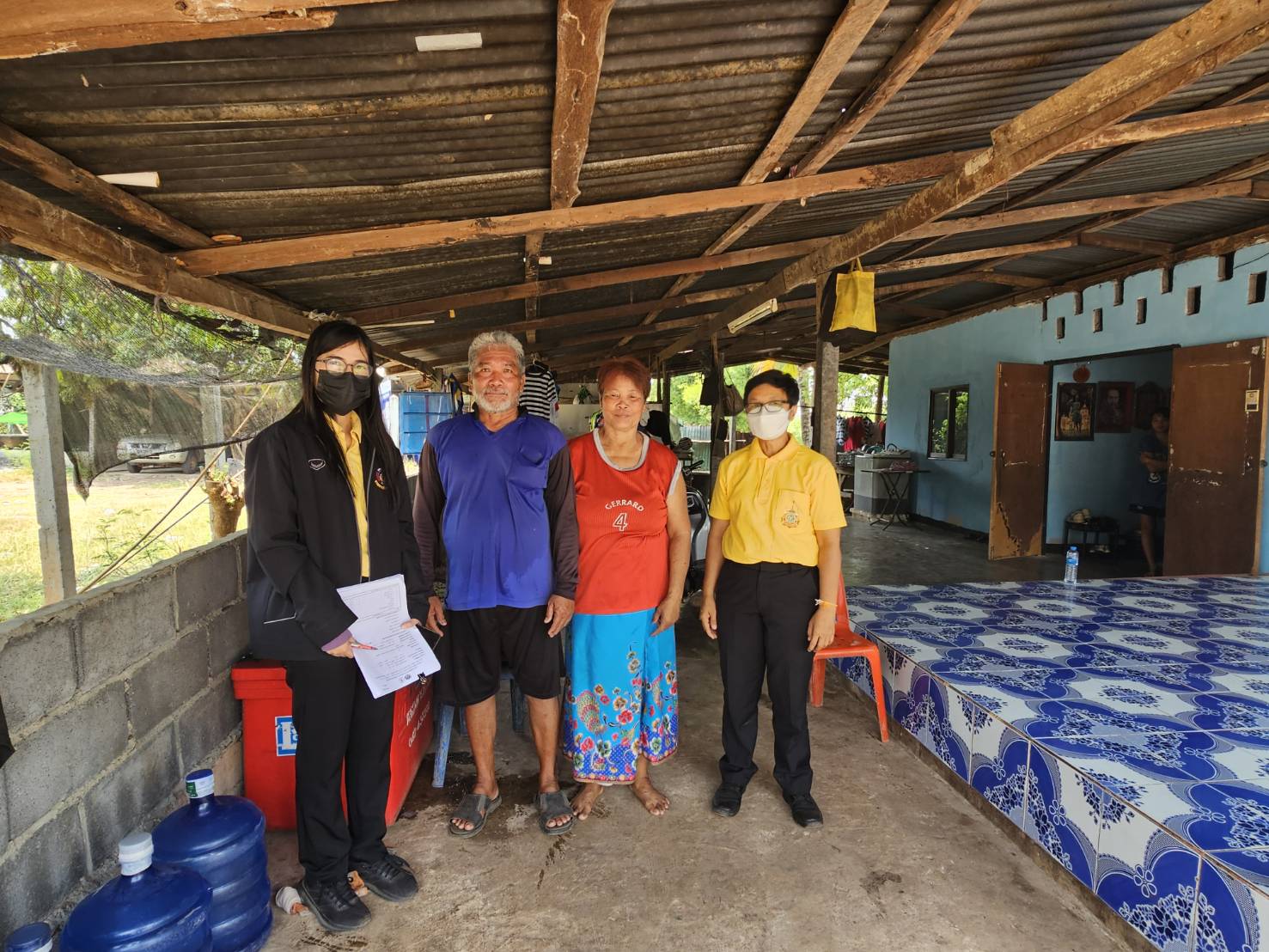 พช.หนองคาย ลงพื้นที่จัดเก็บข้อมูลครัวเรือนที่ขอรับการสนับสนุนวัสดุอุปกรณ์ ภายใต้บันทึกข้อตกลงความร่วมมือในการแก้ไขปัญหาความยากจนเชิงบูรณาการ ระหว่าง กรมการพัฒนาชุมชน กระทรวงมหาดไทย กับ มูลนิธิป่อเต็กตึ๊ง