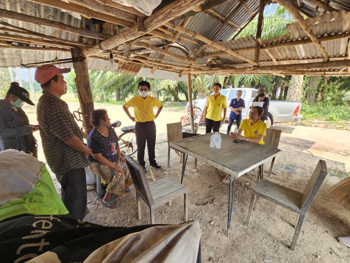 พช.หนองคาย ลงพื้นที่จัดเก็บข้อมูลครัวเรือนที่ขอรับการสนับสนุนวัสดุอุปกรณ์ ภายใต้บันทึกข้อตกลงความร่วมมือในการแก้ไขปัญหาความยากจนเชิงบูรณาการ ระหว่าง กรมการพัฒนาชุมชน กระทรวงมหาดไทย กับ มูลนิธิป่อเต็กตึ๊ง