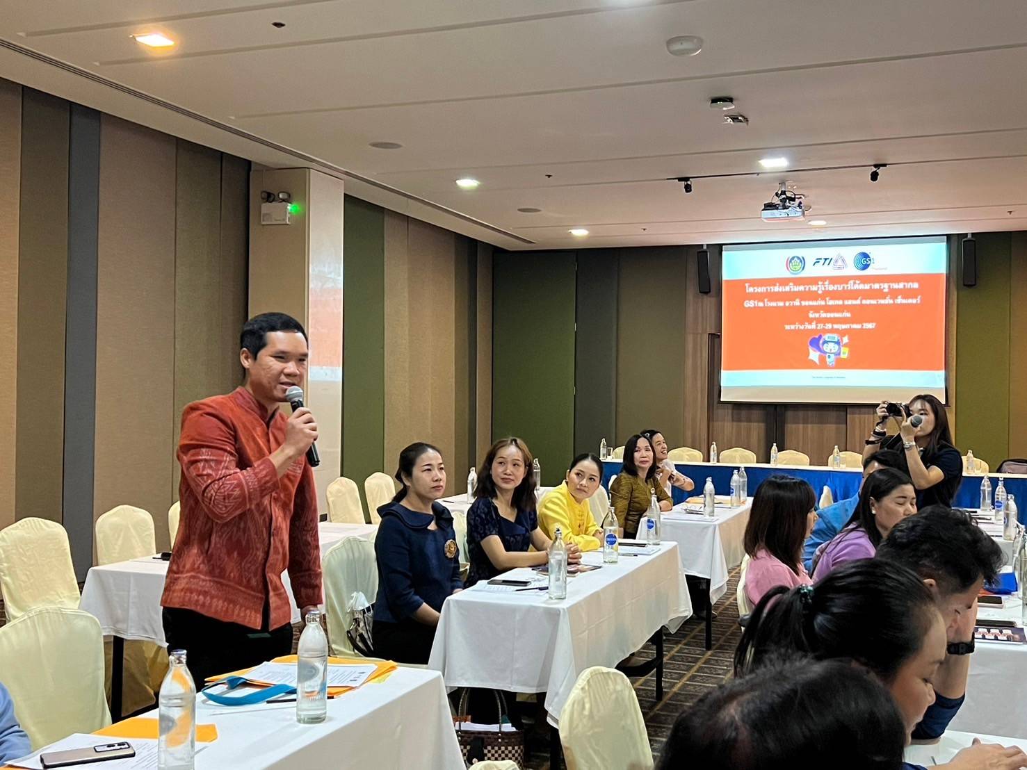 พช.หนองคาย ร่วมโครงการส่งเสริมความรู้เรื่องบาร์โค้ดมาตรฐานสากล GS1 เพื่อพัฒนาศักยภาพผู้ประกอบการและยกระดับมาตรฐานสินค้าไทย ครั้งที่ 3