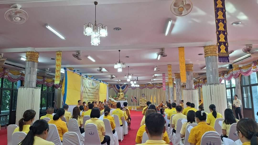 พช.หนองคาย ร่วมพิธีเจริญพระพุทธมนต์และการเจริญจิตตภาวนาถวายพระพรชัยมงคลแด่พระบาทสมเด็จพระเจ้าอยู่หัว เนื่องในโอกาสมหามงคลเฉลิพระชนมพรรษา 6 รอบ 28 กรกฎาคม 2567