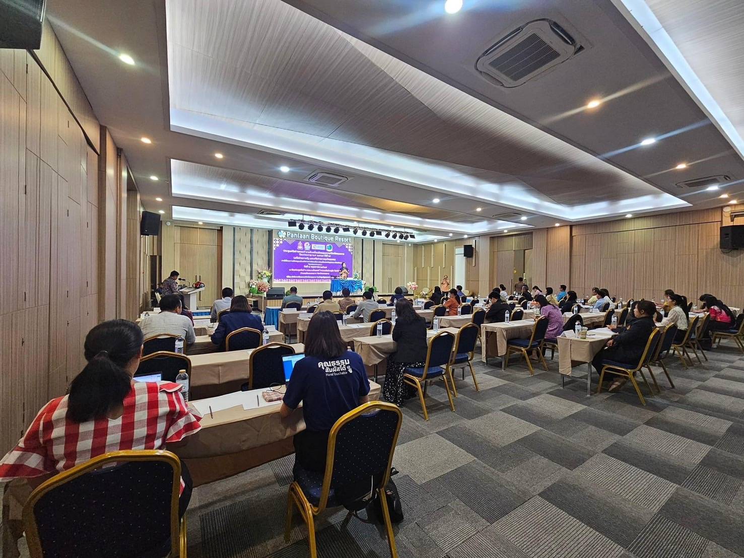 พช.หนองคาย ร่วมการประชุมภาคีเครือข่ายคณะทำงานขับเคลื่อนจังหวัดคุณธรรม “จังหวัดหนองคาย”