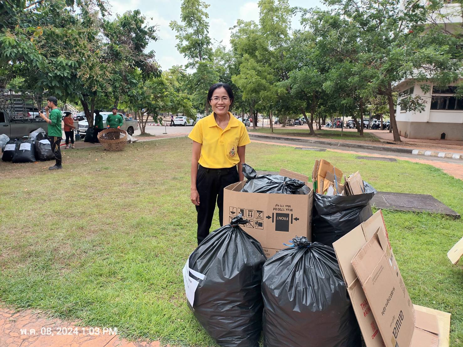พช.หนองคาย ร่วมโครงการคัดแยกขยะรีไซเคิล (Recycle) จังหวัดหนองคาย (Zero Waste Off) ภายใต้แผนปฏิบัติการจัดการขยะมูลฝอยชุมชน “จังหวัดสะอาด”
