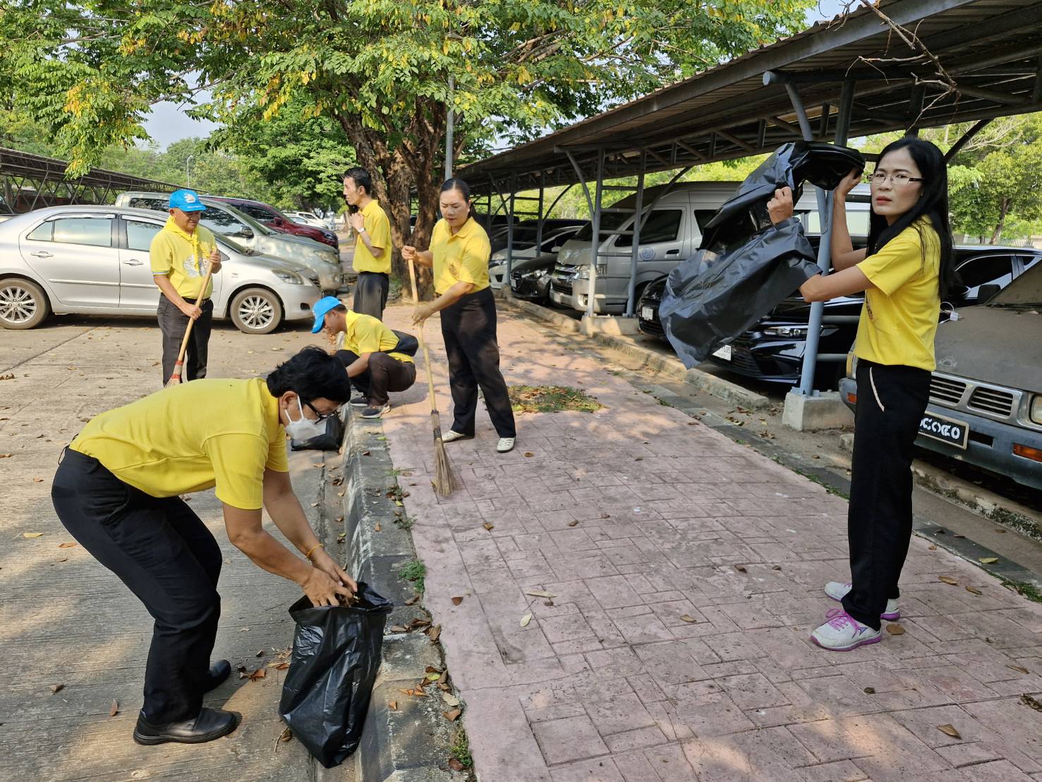 พช.หนองคาย ร่วมกิจกรรม Big Cleaning Day เพื่อเฉลิมพระเกียรติพระบาทสมเด็จพระเจ้าอยู่หัว เนื่องในโอกาสพระราชพิธีมหามงคลเฉลิมพระชนมพรรษา 6 รอบ 28 กรกฎาคม 2567