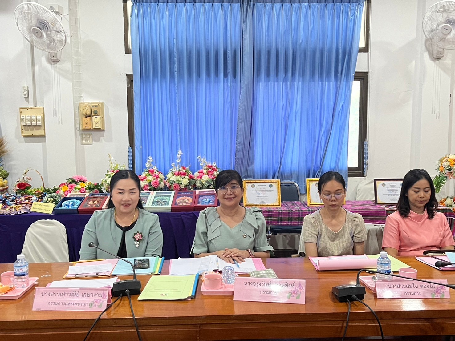 พช.หนองคาย คักขนาด : คัดเลือกคนกองทุนพัฒนาบทบาทสตรีดีเด่นระดับจังหวัด ตามโครงการเชิดชูเกียรติคนกองทุนพัฒนาบทบาทสตรี ประจำปี 2567