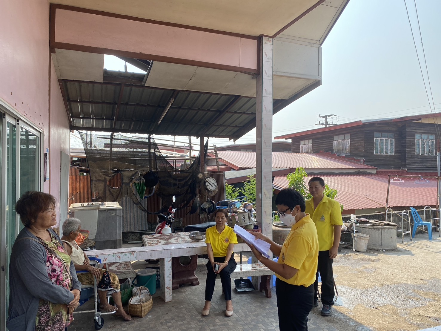 พช.หนองคาย ลงพื้นที่จัดเก็บข้อมูลครัวเรือนที่ขอรับการสนับสนุนวัสดุอุปกรณ์ ภายใต้บันทึกข้อตกลงความร่วมมือในการแก้ไขปัญหาความยากจนเชิงบูรณาการ ระหว่าง กรมการพัฒนาชุมชน กระทรวงมหาดไทย กับ มูลนิธิป่อเต็กตึ๊ง