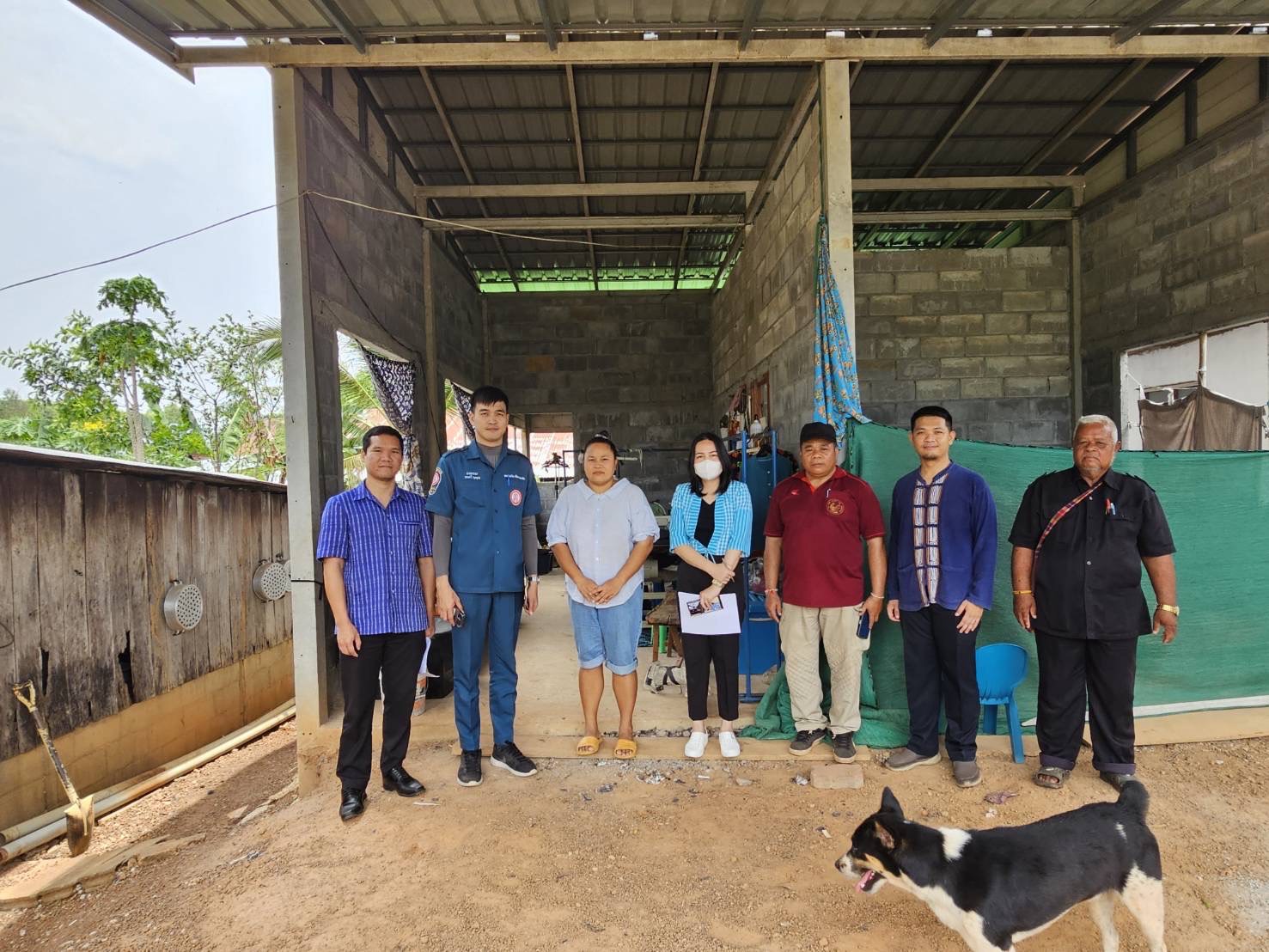 พช.หนองคาย ร่วมลงพื้นที่เพื่อจัดเก็บข้อมูลครัวเรือนที่ขอรับการสนับสนุนวัสดุอุปกรณ์ ภายใต้บันทึกข้อตกลงความร่วมมือในการแก้ไขปัญหาความยากจนเชิงบูรณาการ ระหว่าง กรมการพัฒนาชุมชนกระทรวงมหาดไทย กับ มูลนิธิป่อเต็กตึ๊ง