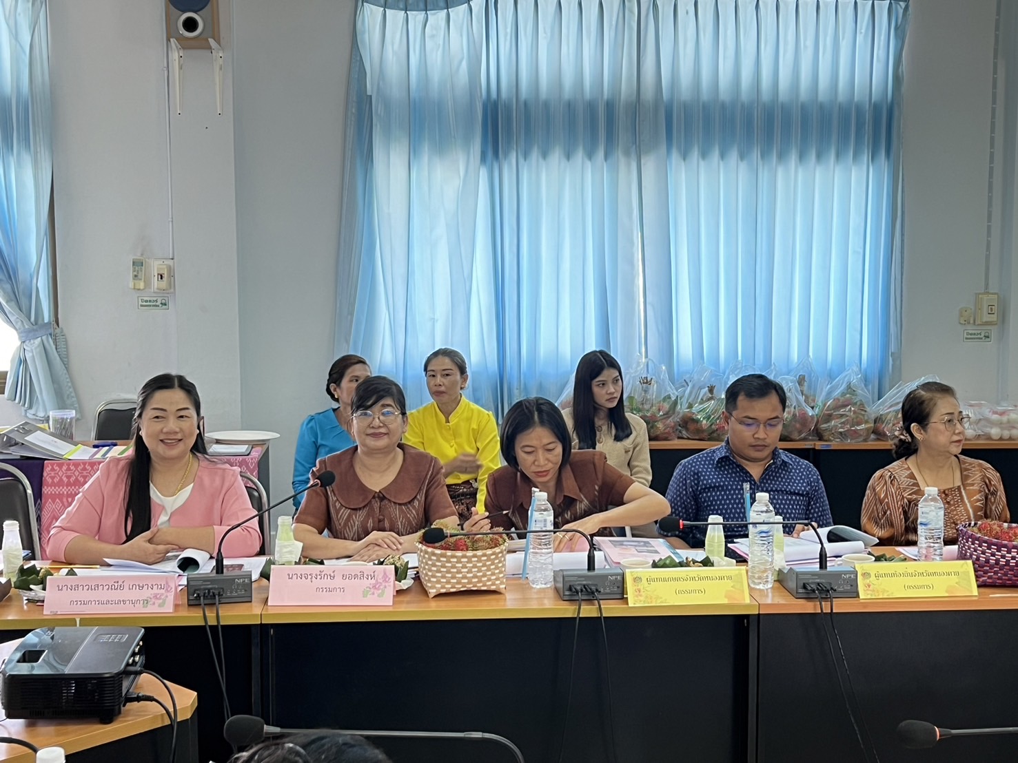 พช.หนองคาย คักแทร่ๆ : คัดเลือกคนกองทุนพัฒนาบทบาทสตรีดีเด่นระดับจังหวัด ตามโครงการเชิดชูเกียรติคนกองทุนพัฒนาบทบาทสตรี ประจำปี 2567