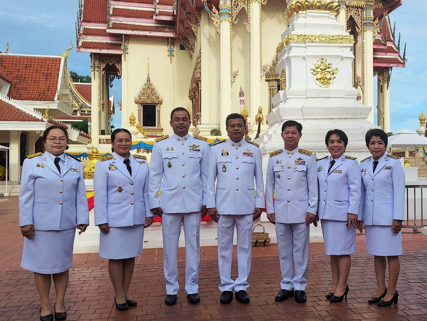 พช.หนองคาย ร่วมพิธีทำบุญตักบาตรถวายพระราชกุศล สมเด็จพระนางเจ้าฯ พระบรมราชินี เนื่องในโอกาสวันเฉลิมพระชนมพรรษา 3 มิถุนายน 2567