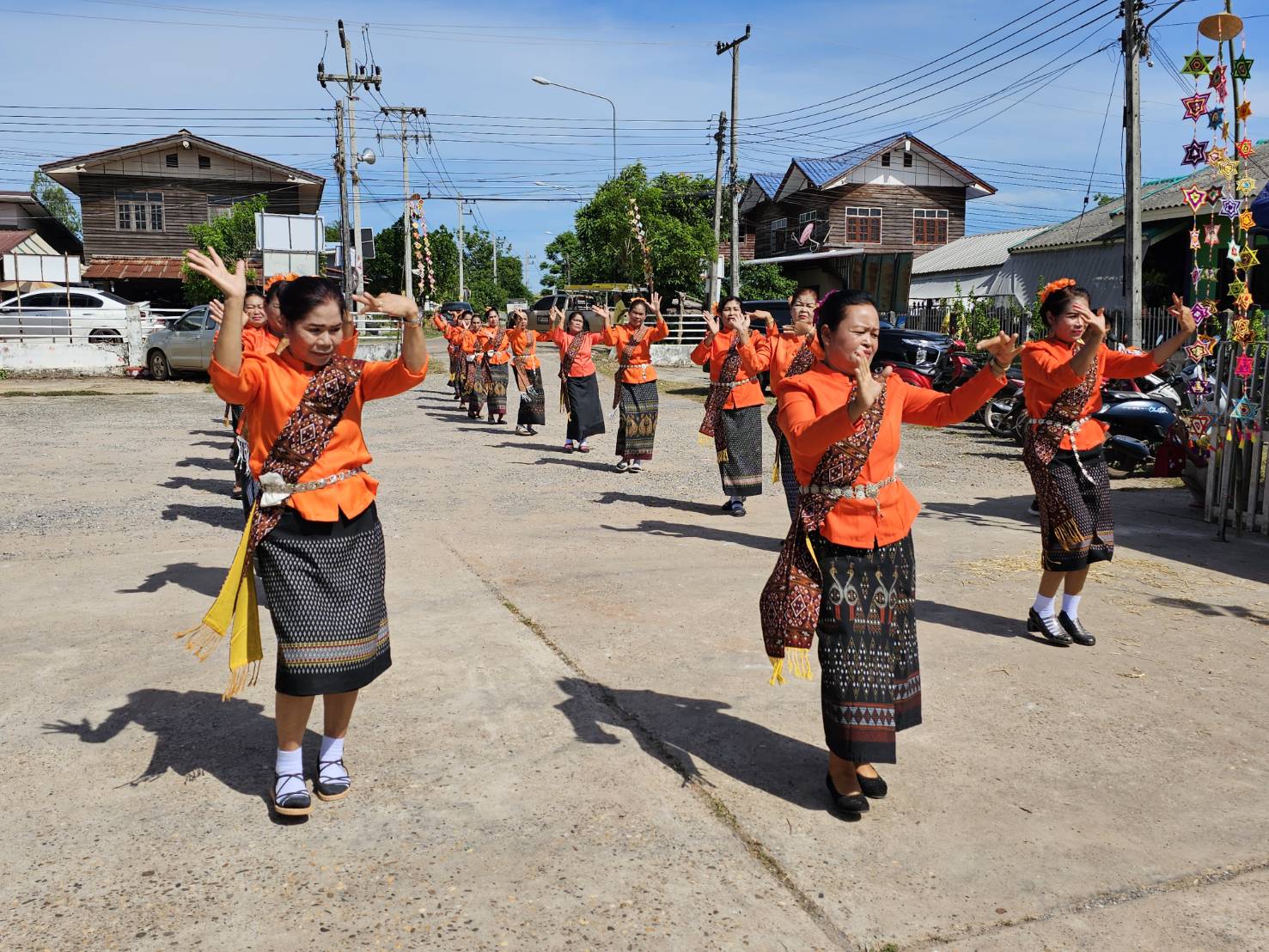 พช.หนองคาย ร่วมสนับสนุนศูนย์สารสนเทศฯ ตำบลโพนสว่าง รับการตรวจประเมินคัดเลือกการจัดตั้งศูนย์สารสนเทศตำบลต้นแบบฯ ระดับเขตตรวจราชการที่ 10 ประจำปี 2567 เพื่อเป็นศูนย์กลางการพัฒนาคุณภาพชีวิตให้ดีขึ้น