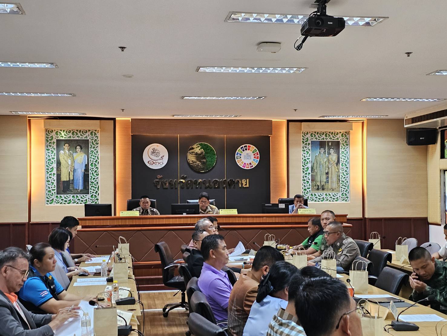 พช.หนองคาย ร่วมประชุมชี้แจงแผนปฏิบัติการเร่งรัดการดำเนินงานป้องกัน ปราบปราม และแก้ไขปัญหายาเสพติดในพื้นที่จังหวัดหนองคาย ระยะเร่งด่วน 3 เดือน และประชุมเพื่อหารือกรอบการจัดกิจกรรมรณรงค์ประชาสัมพันธ์ เนื่องในวันต่อต้านยาเสพติดโลก