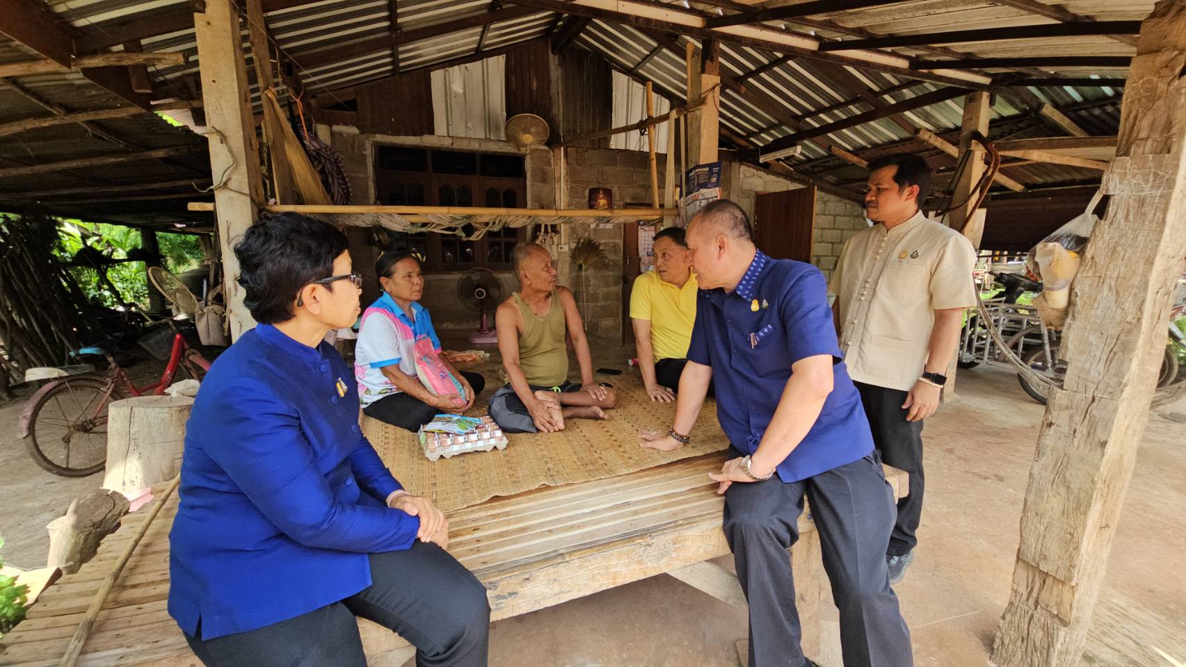 พช.หนองคาย ลงพื้นที่ถอดบทเรียนความสำเร็จของผู้นำสตรีในการแก้ไขปัญหาความยากจน และส่งเสริมการสร้างความมั่นคงทางอาหารสู่สถานศึกษา ในพื้นที่อำเภอเฝ้าไร่