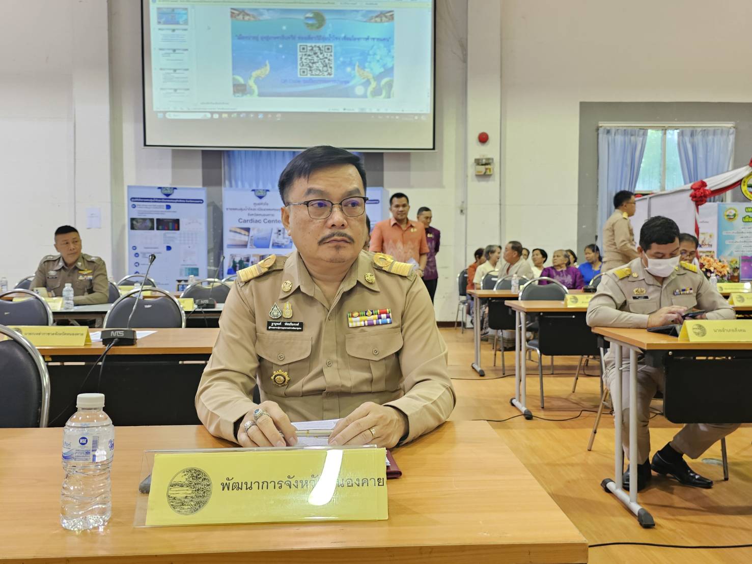 พช.หนองคาย ร่วมการประชุมคณะกรมการจังหวัดและหัวหน้าส่วนราชการประจำจังหวัด ครั้งที่ 6/2567 และพิธีมอบโล่รางวัลการประกวดสุดยอดผ้าจังหวัดหนองคาย