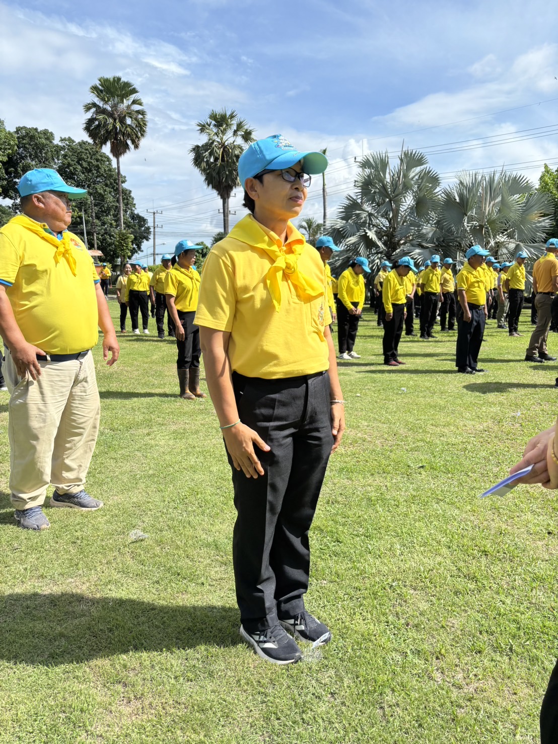 พช.หนองคาย ร่วมกิจกรรมจิตอาสาพัฒนา เนื่องในโอกาสวันอานันทมหิดล “กิจกรรมพัฒนาสิ่งแวดล้อมและบำเพ็ญสาธารณประโยชน์”