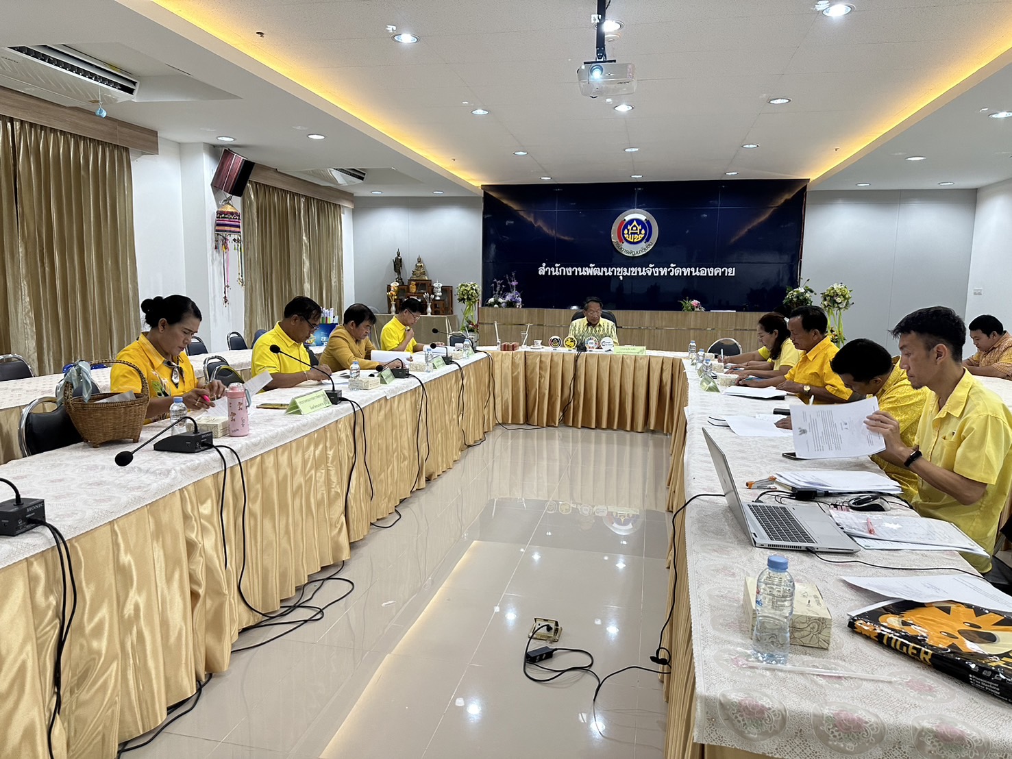 พช.หนองคาย : ดำเนินการประชุมคณะกรรมการรับรองมาตรฐานการพัฒนาชุมชนดีเด่น ประจำปี 2567 ภายใต้โครงการเชิดชูเกียรติเครือข่ายพัฒนาชุมชนดีเด่น กิจกรรมมาตรฐานการพัฒนาชุมชน (มชช.)