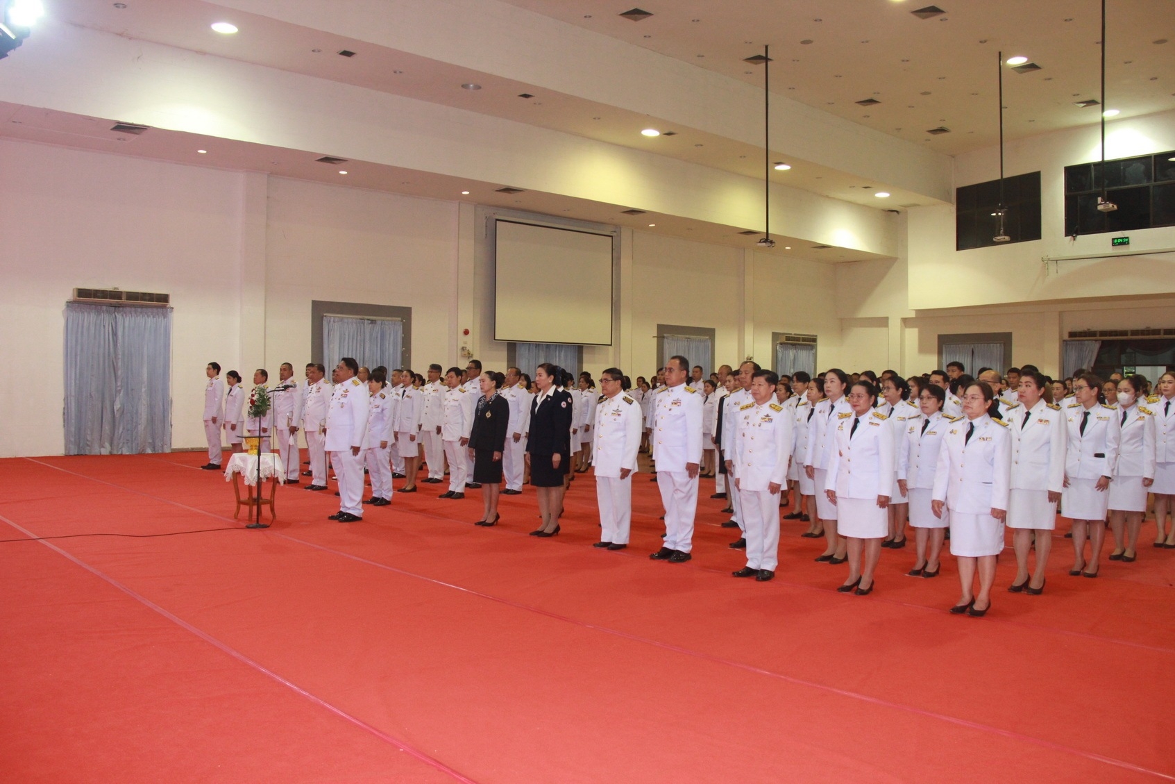 พช.หนองคาย ร่วมพิธีถวายราชสักการะ เนื่องในวันคล้ายวันสวรรคตพระบาทสมเด็จพระปรเมนทรมหาอานันทมหิดล พระอัฐมรามาธิบดินทร ประจำปีพุทธศักราช 2567