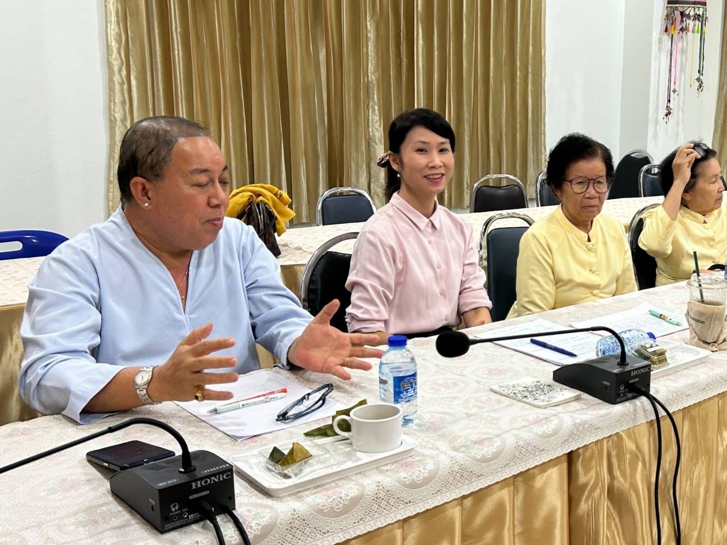 พช.หนองคาย ประชุมหารือการขับเคลื่อนกิจกรรม สืบสานภูมิปัญญาผ้าพื้นถิ่น “พญานาคา” สู่ความยั่งยืน