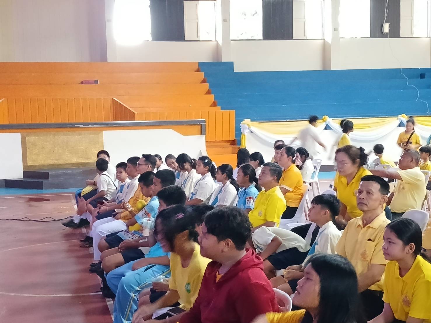 พช.หนองคาย ร่วมเยี่ยมชมนิทรรศการเฉลิมพระเกียรติพระบาทสมเด็จพระเจ้าอยู่หัวฯ ในกิจกรรม “เดิน วิ่ง ปั่น ธงตราสัญลักษณ์งานเฉลิมพระเกียรติ พระบาทสมเด็จพระเจ้าอยู่หัว เนื่องในโอกาสพิธีมหามงคล เฉลิมพระชนมพรรษา 6 รอบ 28 กรกฎาคม 2567”