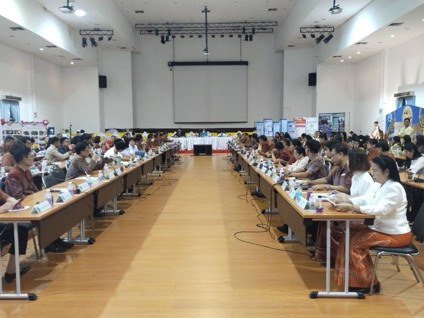 พช.หนองคาย ร่วมรับการตรวจประเมินรางวัลเลิศรัฐของจังหวัดหนองคาย สาขาคุณภาพการบริหารจัดการภาครัฐ (PMQA) ประจำปี พ.ศ.2567