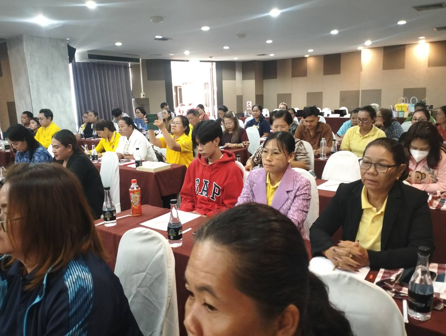 OTOP หนองคาย เดินหน้าก้าวสู่ผู้ประกอบการสู่ยุคดิจิทัล พช.หนองคาย ดำเนินโครงการพัฒนาศักยภาพผู้ประกอบการสู่ยุค 4.0