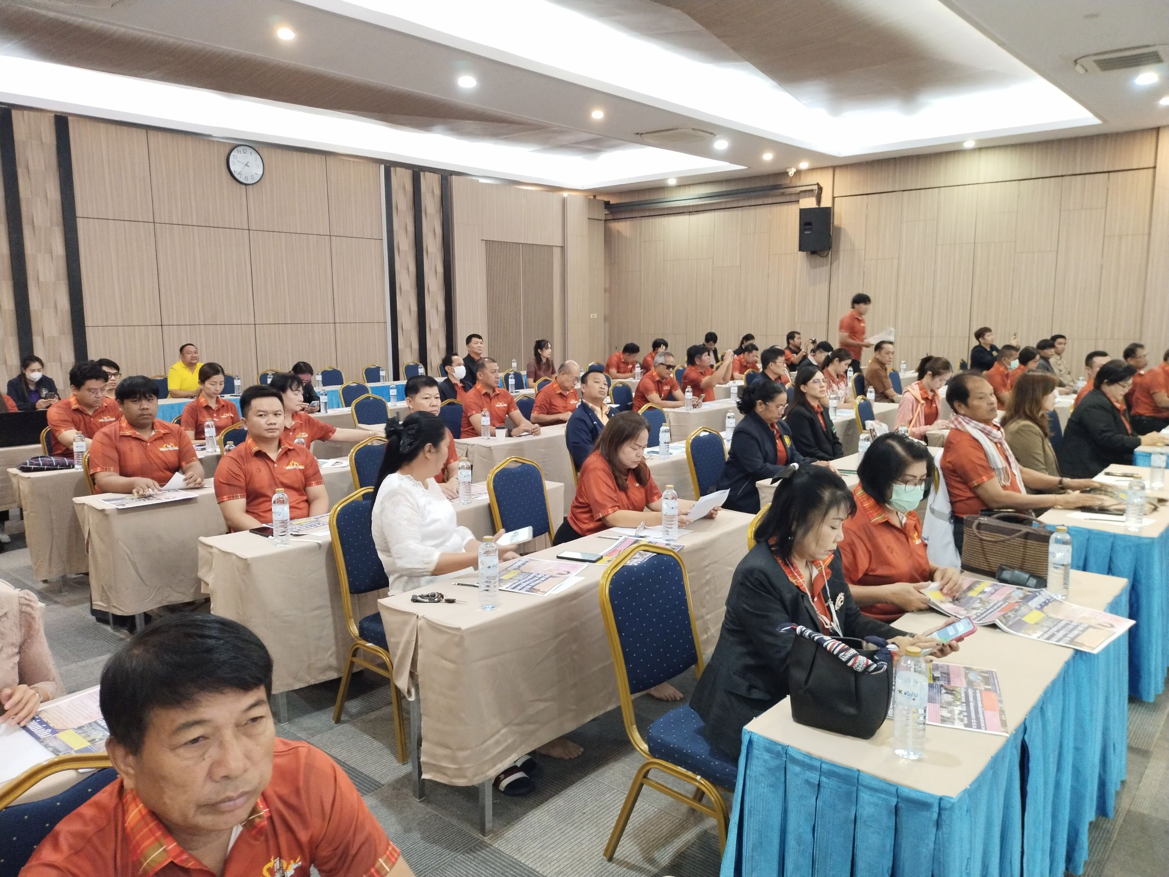 พช.หนองคาย ร่วมกิจกรรม “สื่อมวลชนสัมพันธ์” สร้างเครือข่ายการประชาสัมพันธ์ สร้างการรับรู้นโยบายรัฐบาล นโยบายจังหวัด แนวทางปฏิบัติงานของผู้บริหาร ประจำปีงบประมาณ พ.ศ. 2567