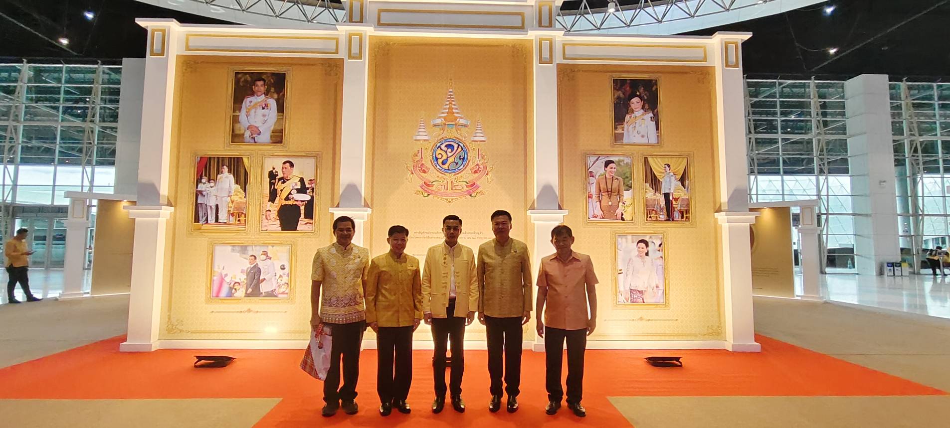 จ.หนองคาย ร่วมพิธีเปิดงาน “OTOP Midyear 2024 หลากหลายผลิตภัณฑ์สีสันภูมิปัญญาไทย” นำผู้ผลิต ผู้ประกอบการ OTOP ส่งเสริมช่องทางการตลาด สร้างรายได้สู่ชุมชน