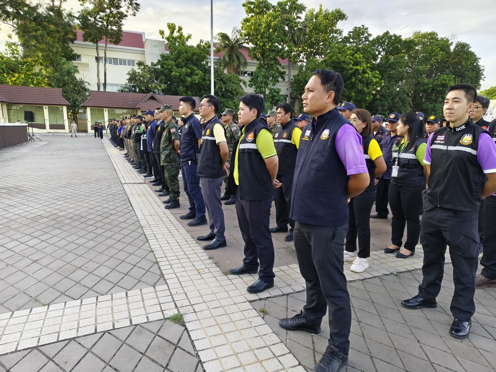 พช.หนองคาย ร่วมพิธีเปิดปฏิบัติการจัดระเบียบสังคม สถานบันเทิง สถานบริการพื้นที่เสี่ยง ตามแผนปฏิบัติการเร่งรัดการดำเนินงานป้องกัน ปราบปราม และแก้ไขปัญหายาเสพติด ระยะเร่งด่วน 3 เดือน 1 มิถุนายน ถึง 31 สิงหาคม 2567
