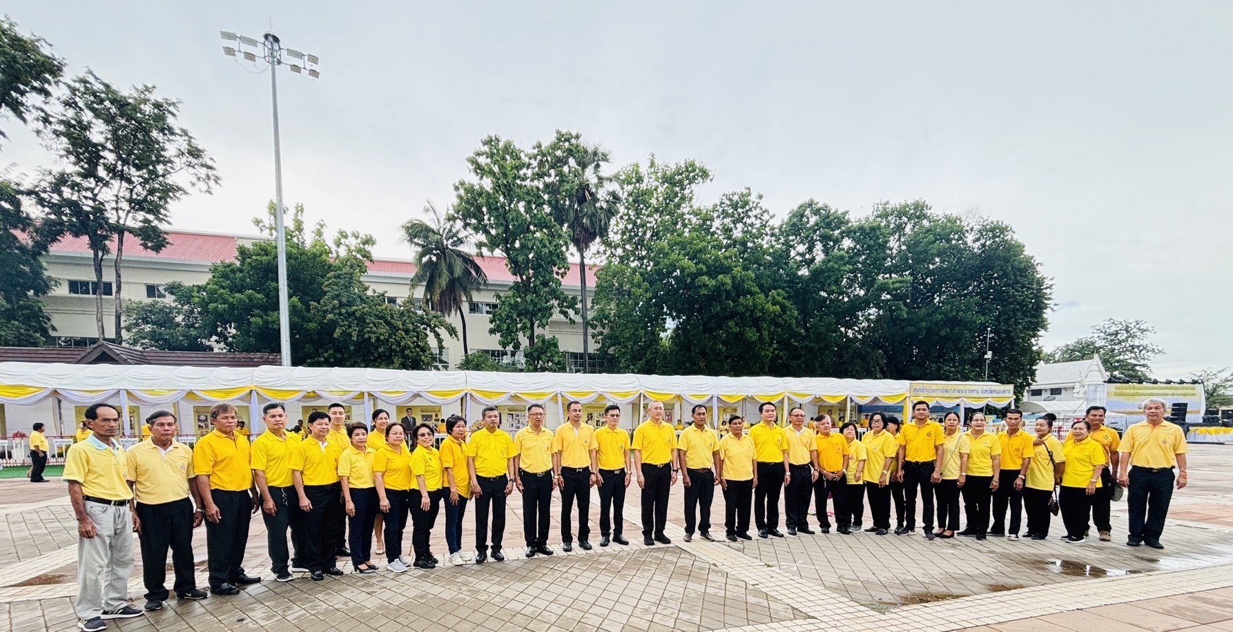 พช.หนองคาย ร่วมเยี่ยมชมนิทรรศการเฉลิมพระเกียรติพระบาทสมเด็จพระเจ้าอยู่หัวฯ ในกิจกรรม “เดิน วิ่ง ปั่น ธงตราสัญลักษณ์งานเฉลิมพระเกียรติ พระบาทสมเด็จพระเจ้าอยู่หัว เนื่องในโอกาสพิธีมหามงคล เฉลิมพระชนมพรรษา 6 รอบ 28 กรกฎาคม 2567”