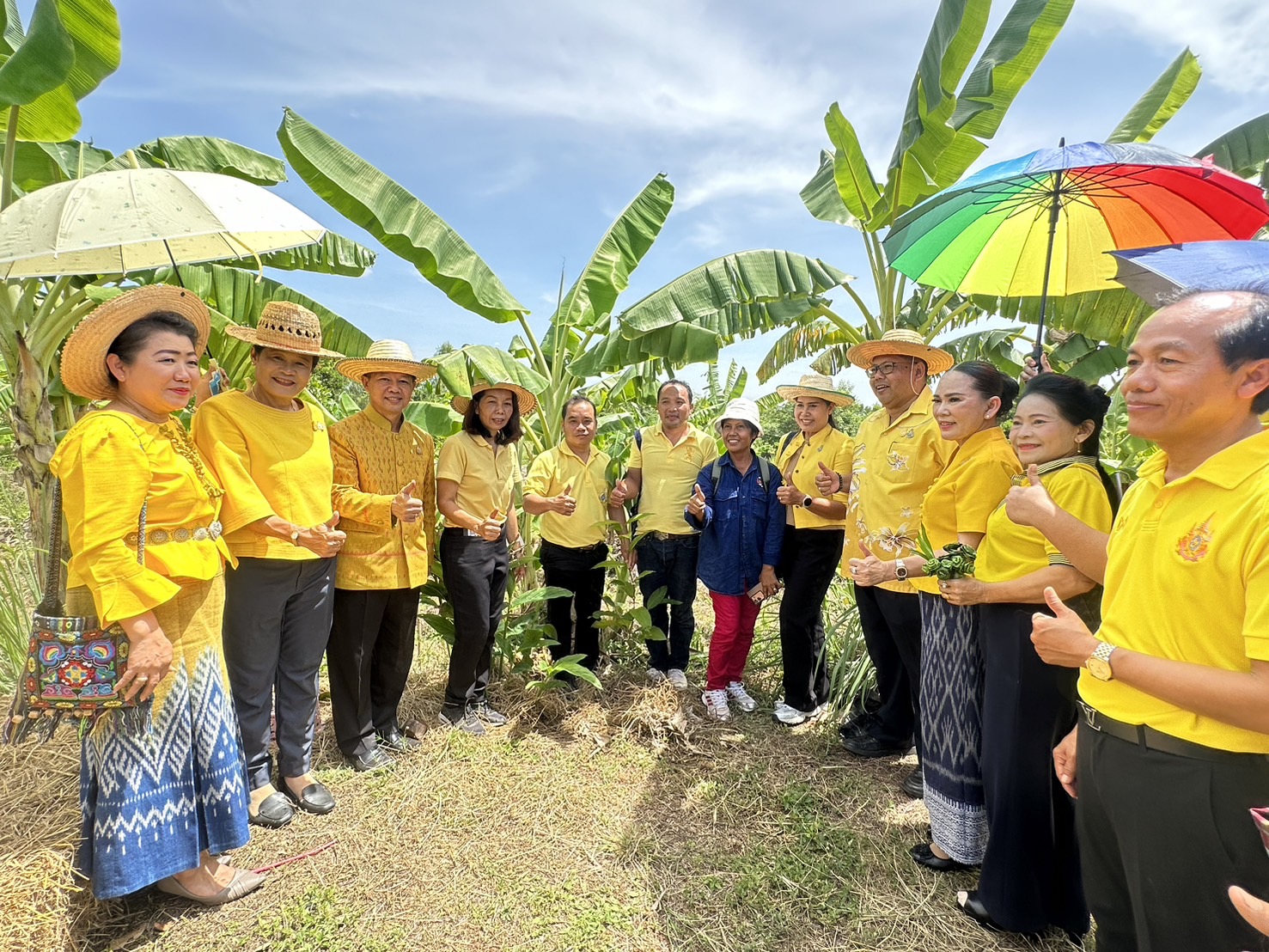 พช.หนองคาย น้อมนำหลักปรัชญาของเศรษฐกิจพอเพียงผ่านการดำเนินโครงการเฉลิมพระเกียรติพระบาทสมเด็จพระเจ้าอยู่หัว เนื่องในโอกาสมหามงคลเฉลิมพระชนมพรรษา 6 รอบ 28 กรกฎาคม 2567 ณ ศูนย์เรียนรู้ “โคก หนอง นา โมเดล” อำเภอเมืองหนองคาย