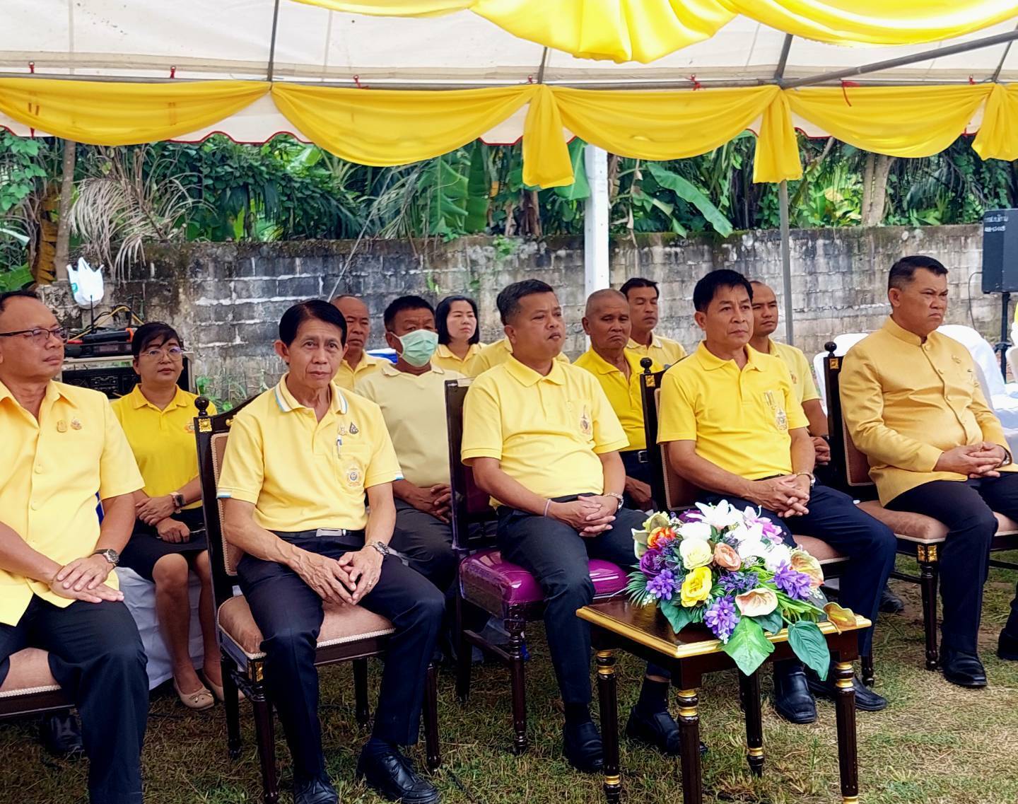 พช.หนองคาย ร่วมประชุมติดตามความก้าวหน้าโครงการเฉลิมพระเกียรติพระบาทสมเด็จพระเจ้าอยู่หัว เนื่องในโอกาสพระราชพิธีมหามงคลเฉลิมพระชนมพรรษา 6 รอบ 28 กรกฎาคม 2567 และพิธีส่งมอบบ้านโครงการซ่อมแซมบ้านให้ผู้ยากไร้ตามผังภูมิสังคม