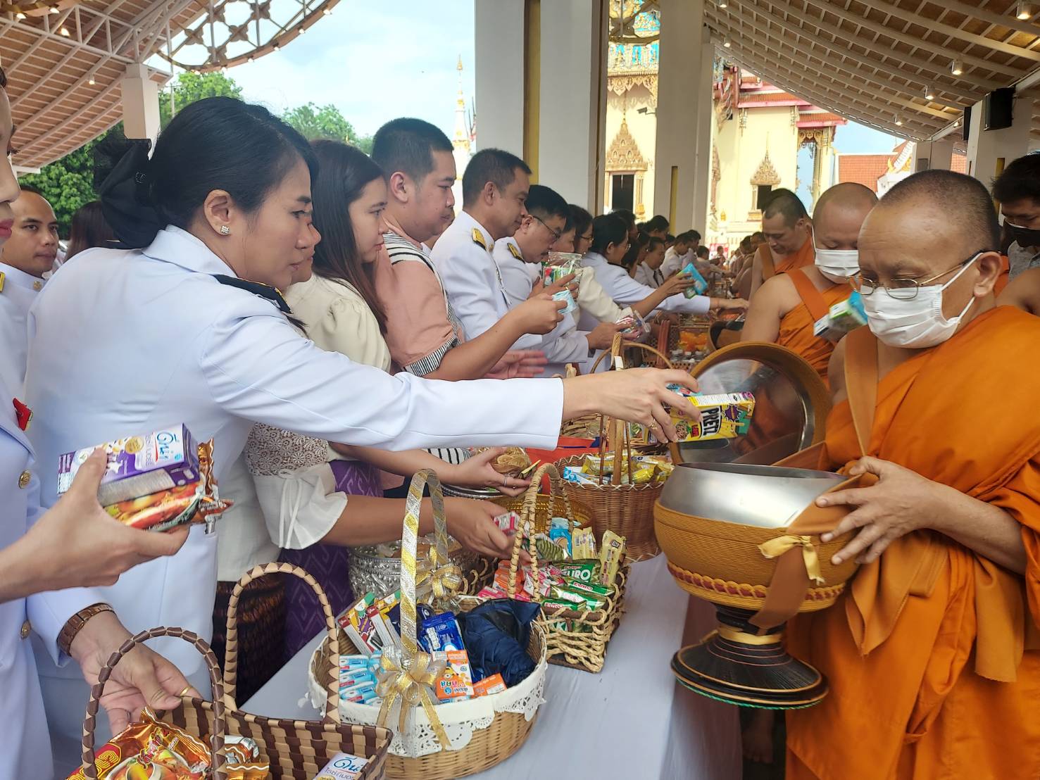 พช.หนองคาย ร่วมพิธีทำบุญตักบาตรถวายพระราชกุศล เนื่องในโอกาสวันคล้ายวันประสูติ สมเด็จพระเจ้าน้องนางเธอ เจ้าฟ้าจุฬาภรณวลัยลักษณ์ อัครราชกุมารี กรมพระศรีสวางควัฒน วรขัตติยราชนารี 4 กรกฎาคม 2567