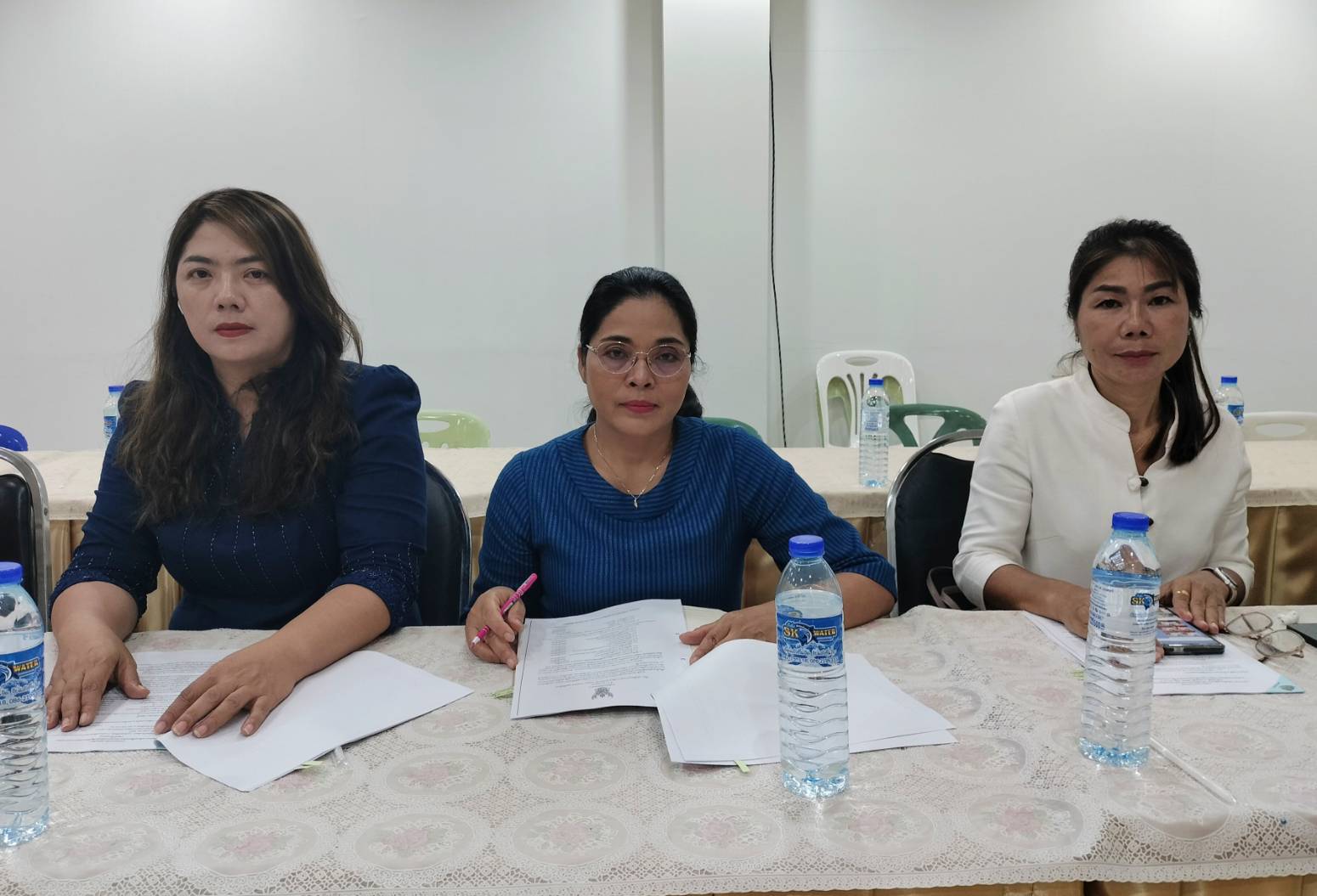 พช.หนองคาย จัดประชุมคัดเลือกสตรีดีเด่นการขับเคลื่อนนโยบายกระทรวงมหาดไทย ประจำปี 2567