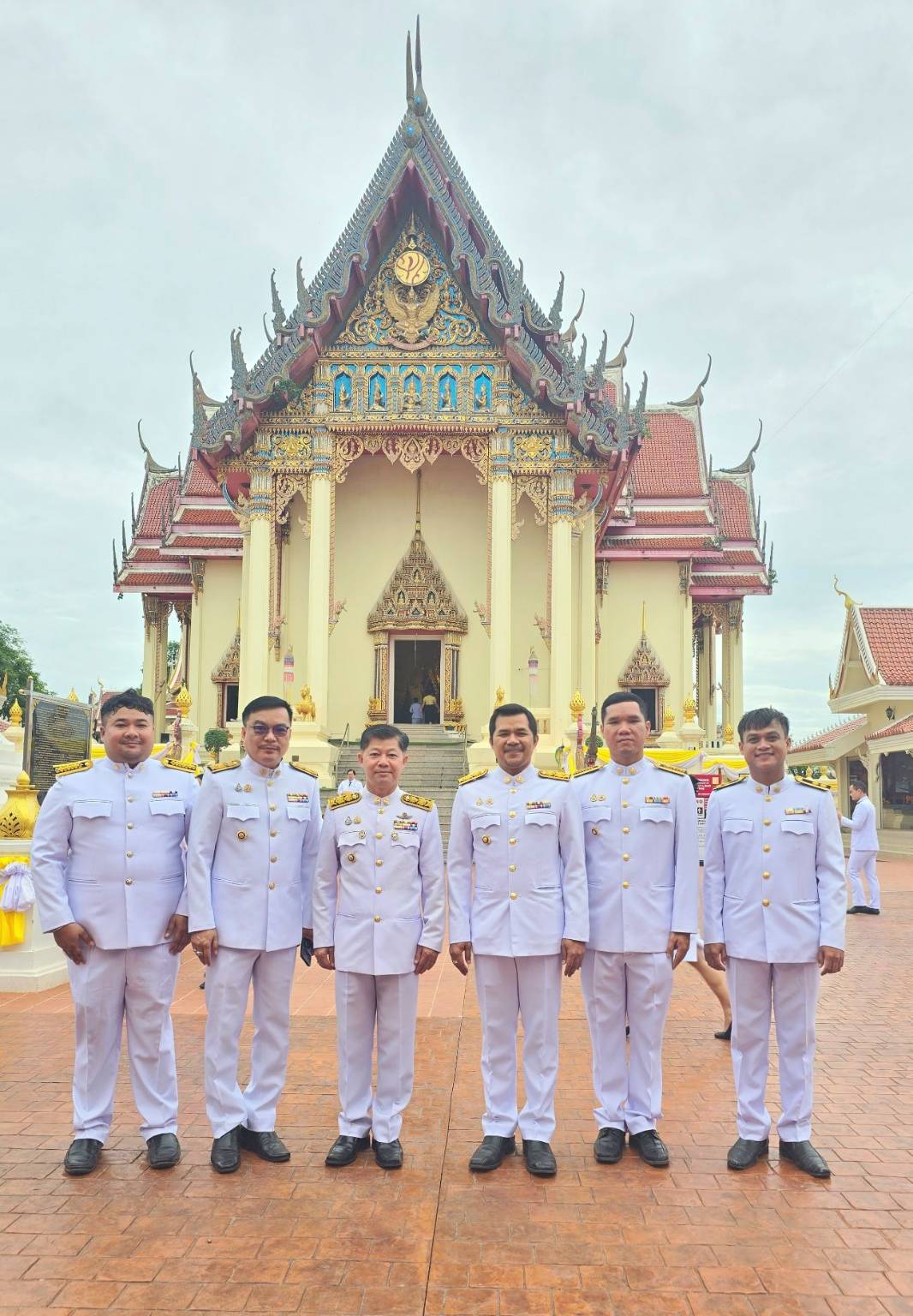 พช.หนองคาย ร่วมพิธีทำบุญตักบาตรถวายพระราชกุศลและเฉลิมพระเกียรติพระบาทสมเด็จพระเจ้าอยู่หัว เนื่องในโอกาสพระราชพิธีมหามงคลเฉลิมพระชนมพรรษา 6 รอบ 28 กรกฎาคม 2567
