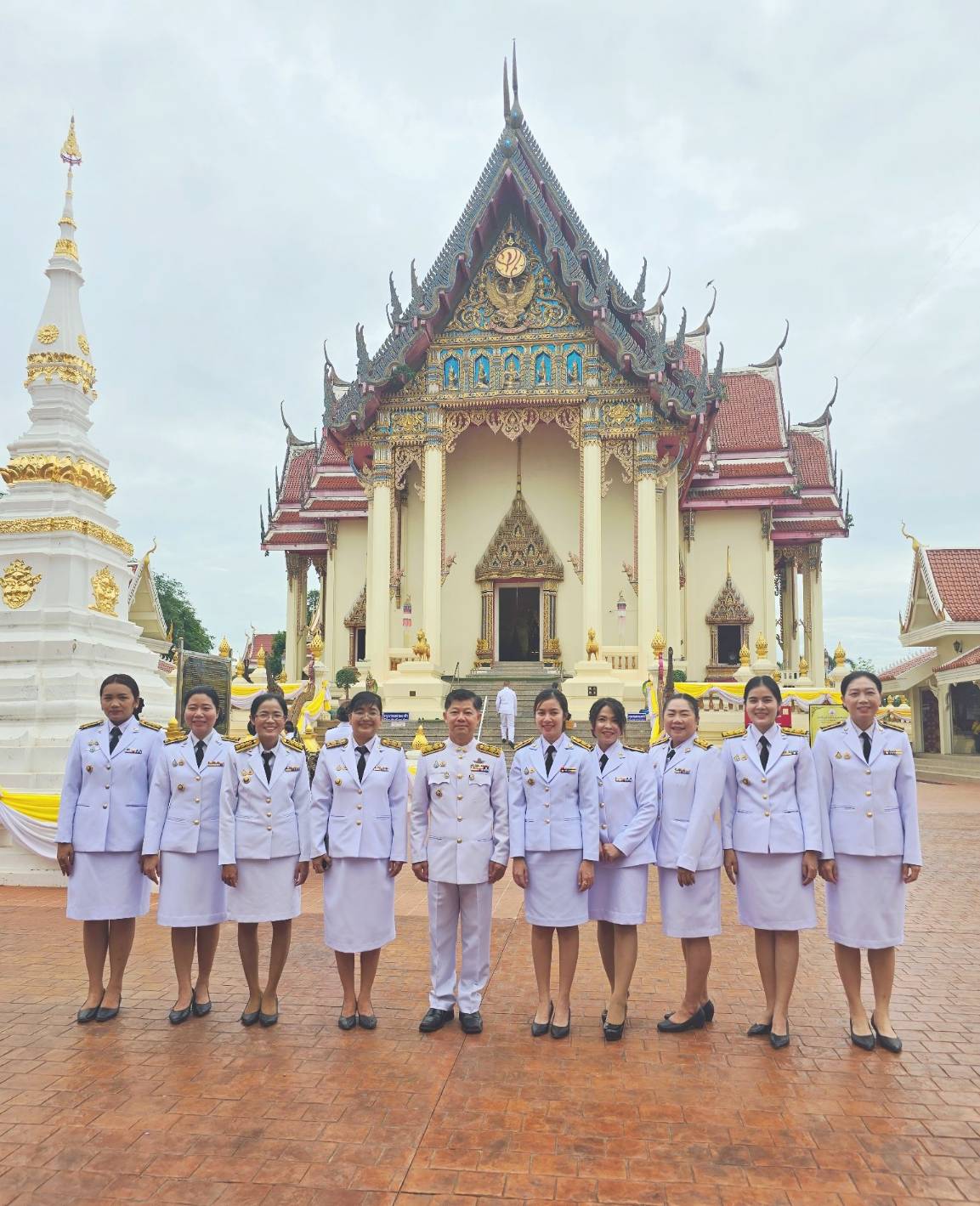 พช.หนองคาย ร่วมพิธีทำบุญตักบาตรถวายพระราชกุศลและเฉลิมพระเกียรติพระบาทสมเด็จพระเจ้าอยู่หัว เนื่องในโอกาสพระราชพิธีมหามงคลเฉลิมพระชนมพรรษา 6 รอบ 28 กรกฎาคม 2567