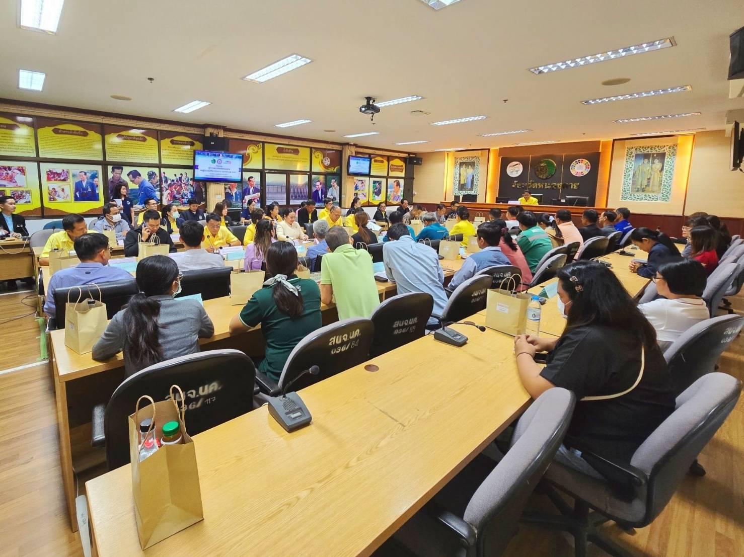 พช.หนองคาย ร่วมกิจกรรม “ผู้ว่าราชการจังหวัดหนองคายพบผู้ประกอบกิจการโรงงาน ประจำปี พ.ศ. 2567”