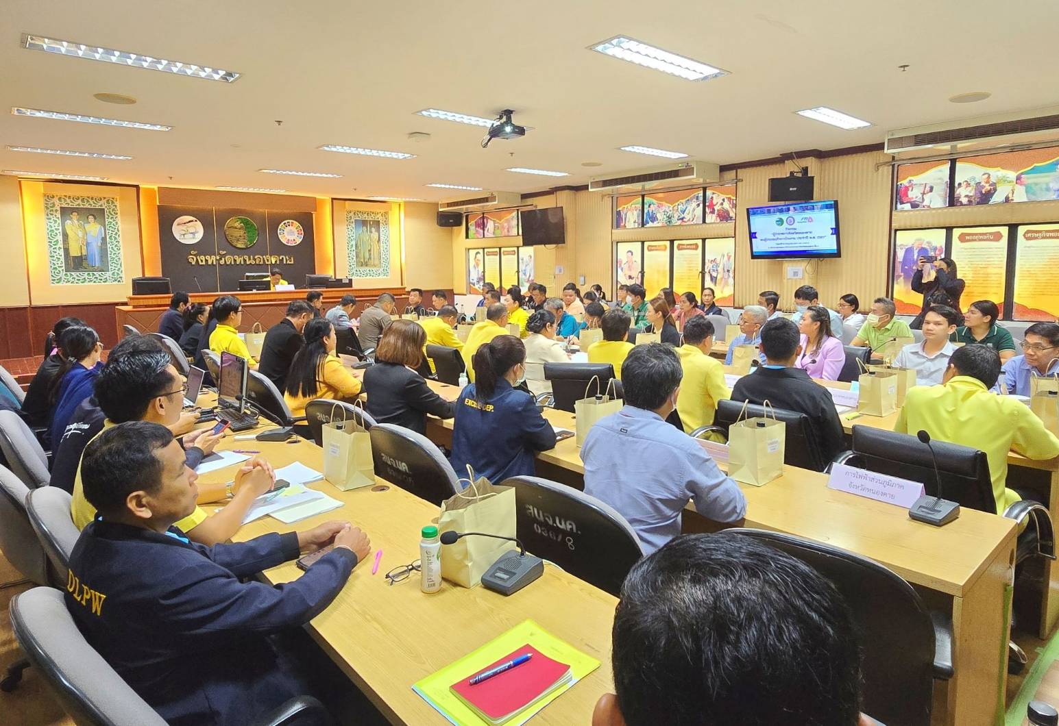 พช.หนองคาย ร่วมกิจกรรม “ผู้ว่าราชการจังหวัดหนองคายพบผู้ประกอบกิจการโรงงาน ประจำปี พ.ศ. 2567”