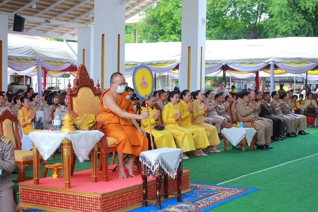 พช.หนองคาย ร่วมพิธีปลงผม ตามโครงการบรรพชาอุปสมบท เฉลิมพระเกียรติพระบาทสมเด็จพระเจ้าอยู่หัว เนื่องในโอกาสมหามงคลเฉลิมพระชนมพรรษา 6 รอบ 28 กรกฎาคม 2567