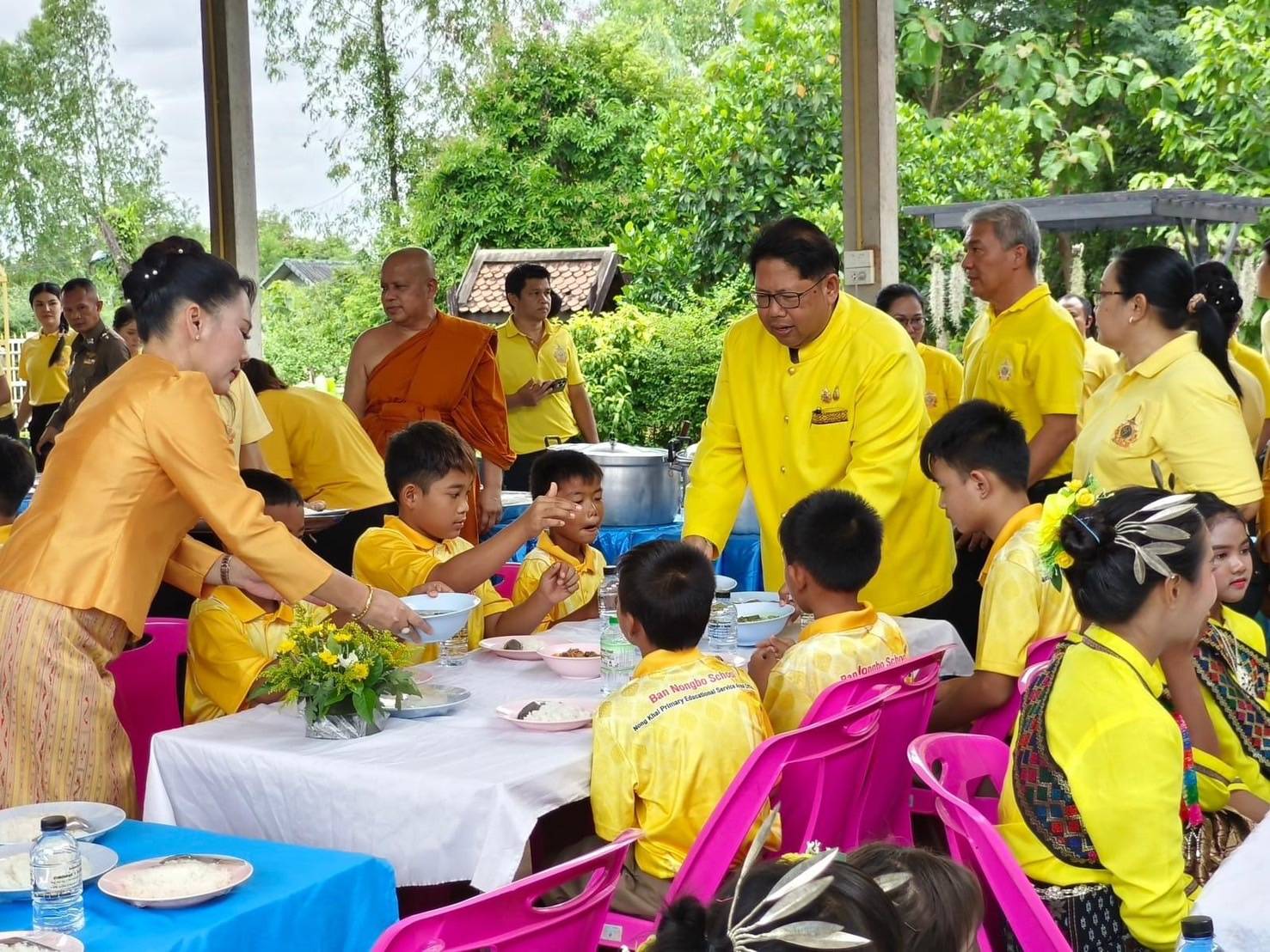 พช.หนองคาย ร่วมกิจกรรมโครงการน้ำพระทัยพระราชทานส่วนภูมิภาค สภาสังคมสงเคราะห์ 76 จังหวัด ประจำปี 2567