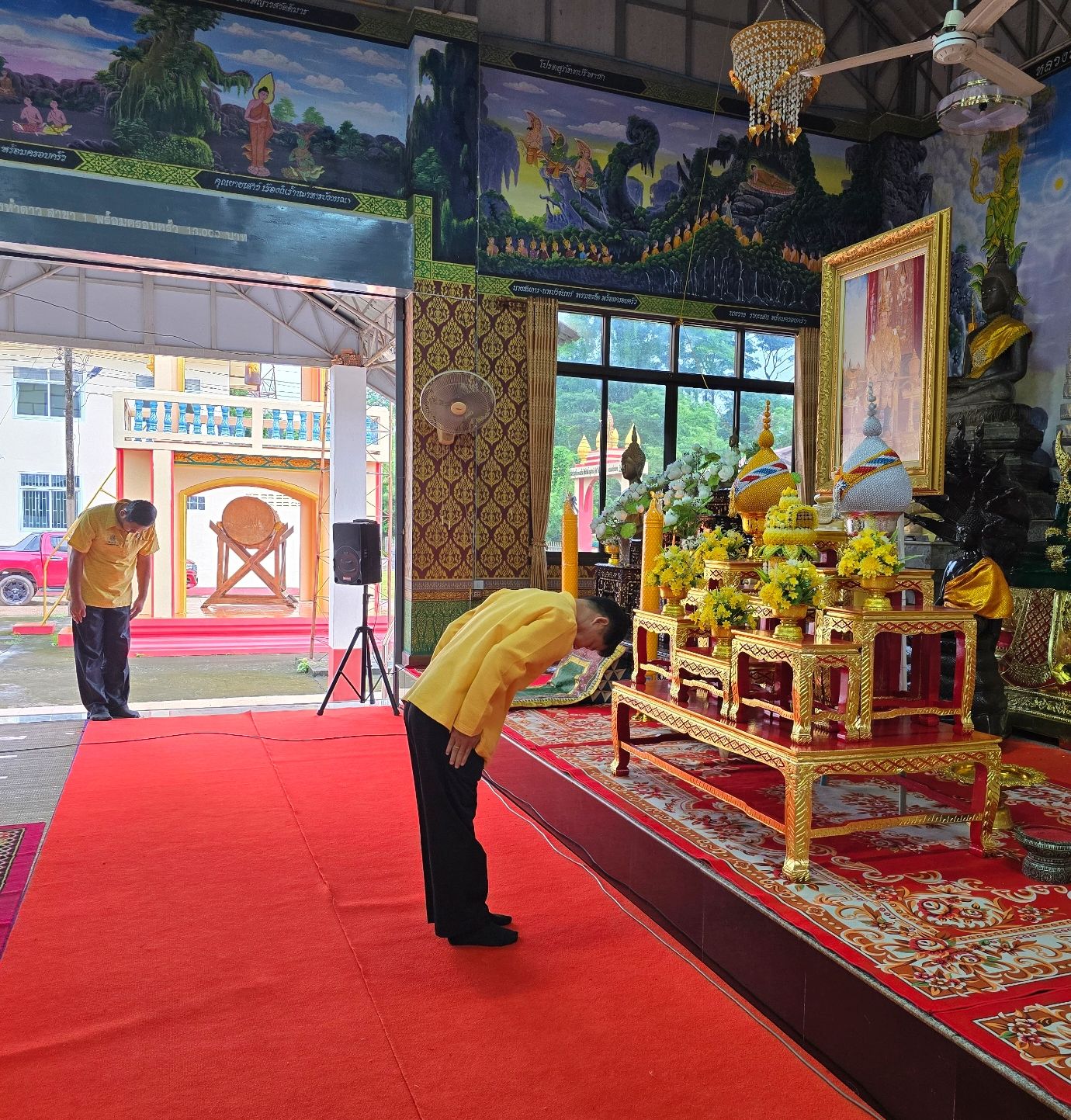 พช.หนองคาย ร่วมเป็นเจ้าภาพพิธีทำบุญตักบาตรและร่วมอุปถัมภ์พระภิษุ โครงการบรรพชาอุปสมบท เฉลิมพระเกียรติพระบาทสมเด็จพระเจ้าอยู่หัว เนื่องในโอกาสมหามงคลเฉลิมพระชนมพรรษา 6 รอบ 28 กรกฎาคม 2567