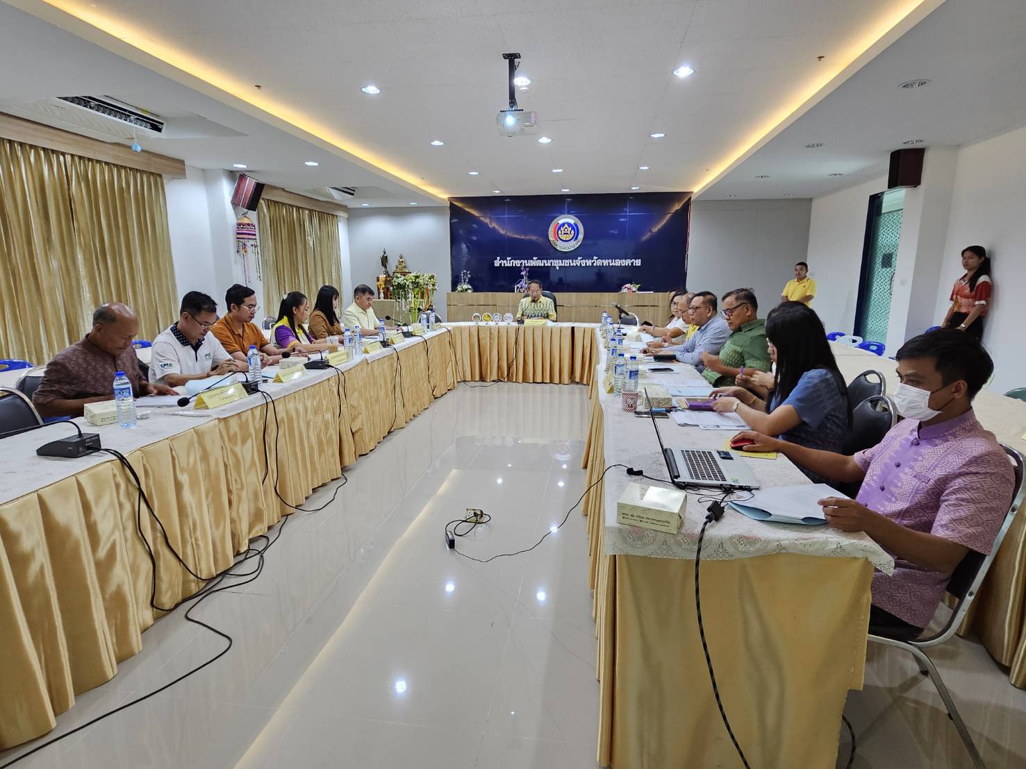 หนองคาย จัดประชุมคณะกรรมการเครือข่ายองค์ความรู้ (Knowledge – Based OTOP : KBO) เพื่อวางแผนพัฒนาศักยภาพ OTOP หนองคาย