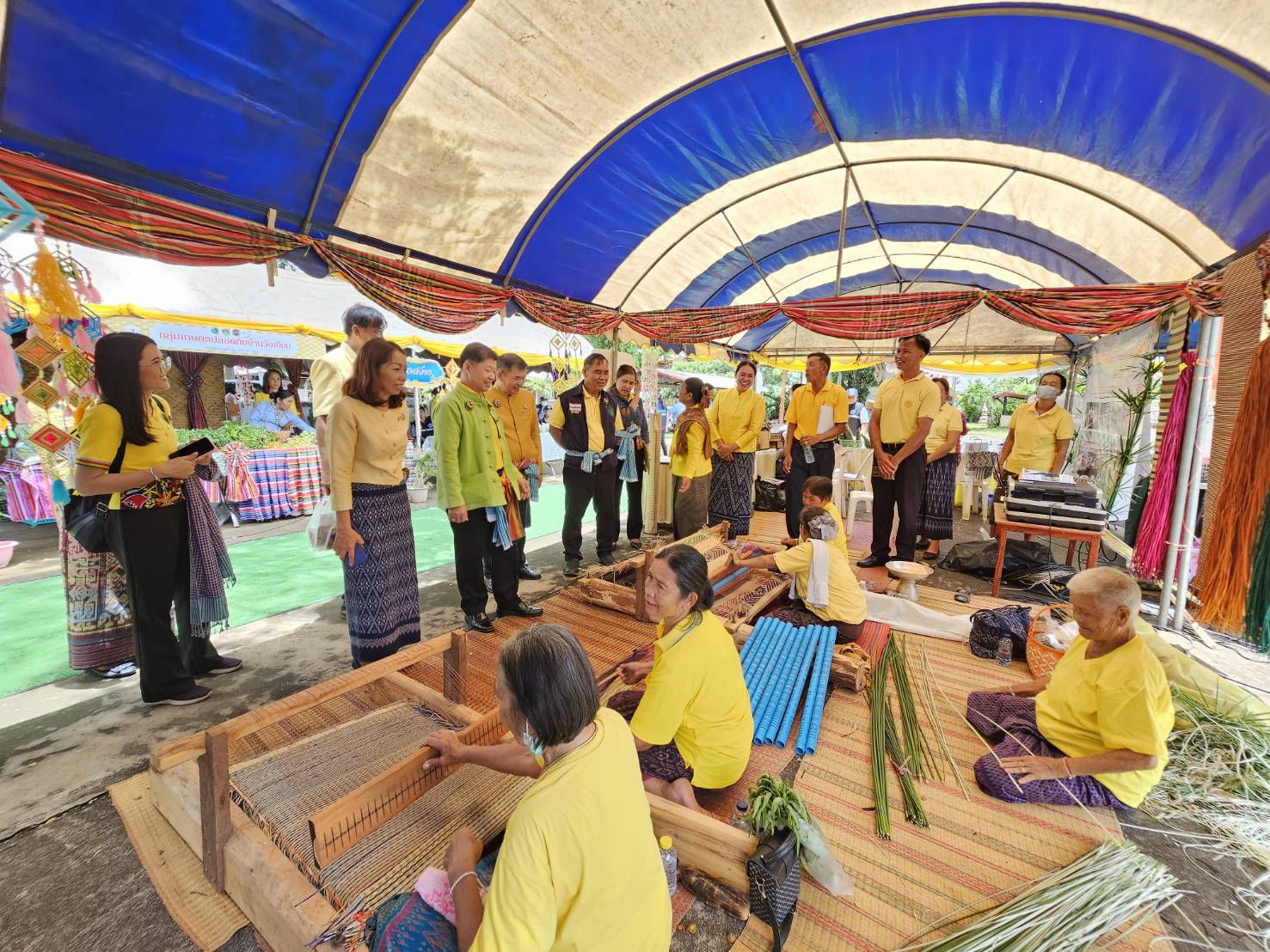 หนองคาย งัดไม้เด็ด โชว์กันไม่ยั้ง กิจกรรมคัดสรรพัฒนาชุมชนดีเด่นและกองทุนแม่ของแผ่นดินดีเด่น ระดับจังหวัด ประจำปี 2567 วันที่ 3 อ.เมืองหนองคาย และอ.สระใคร